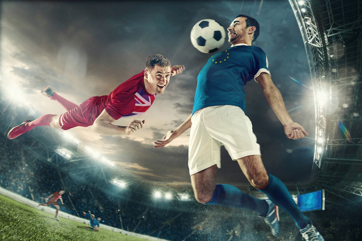 Papermoon Fototapete »Fussball«