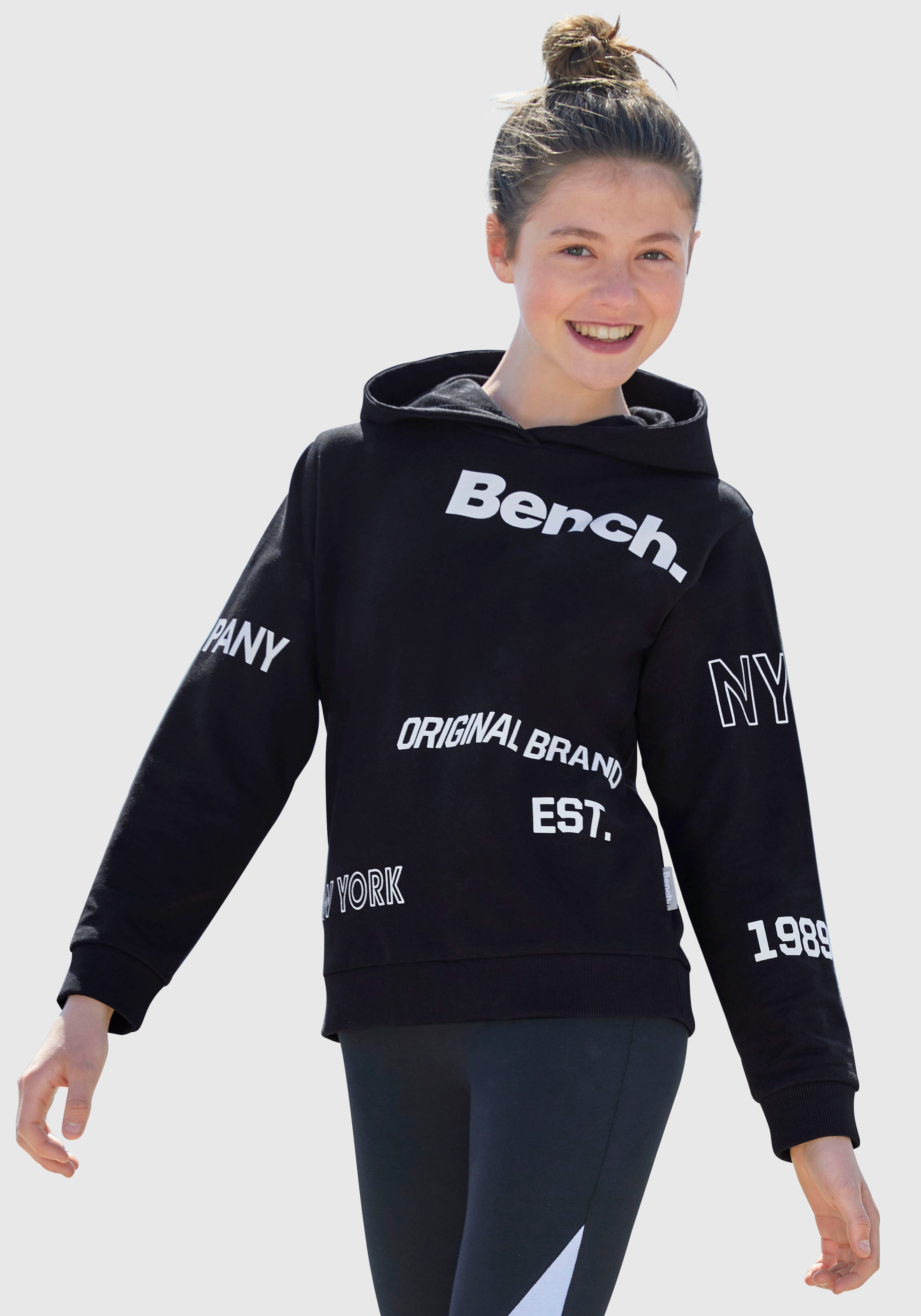 ✵ Bench. Kapuzensweatshirt, in Boyfriendform online kaufen | Jelmoli-Versand
