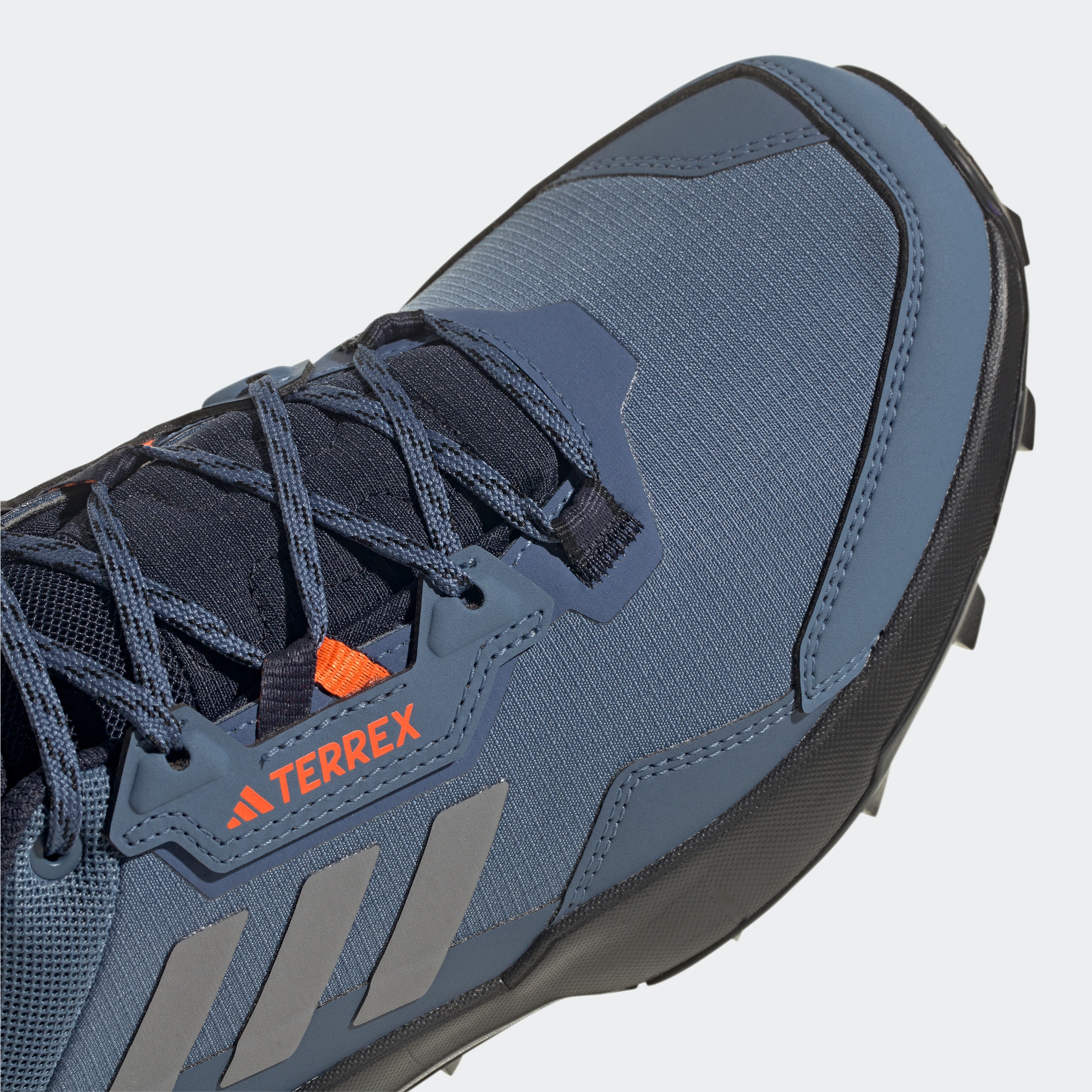 adidas TERREX Wanderschuh »TERREX AX4 GORE-TEX«, wasserdicht