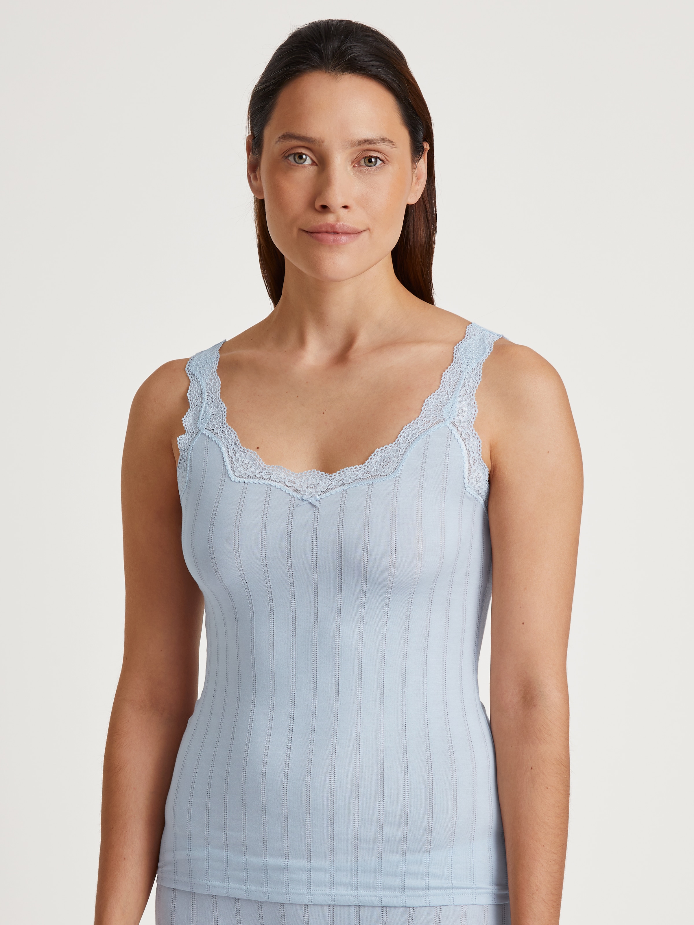 CALIDA Tanktop »Etude Toujours«, zarte Spitze, Nadelstreifen-Design, Cotton-Mix, elastisch