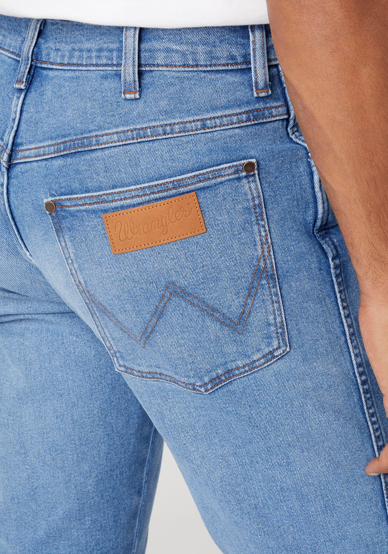 Wrangler 5-Pocket-Jeans »River FREE TO STRETCH«, Regular fit