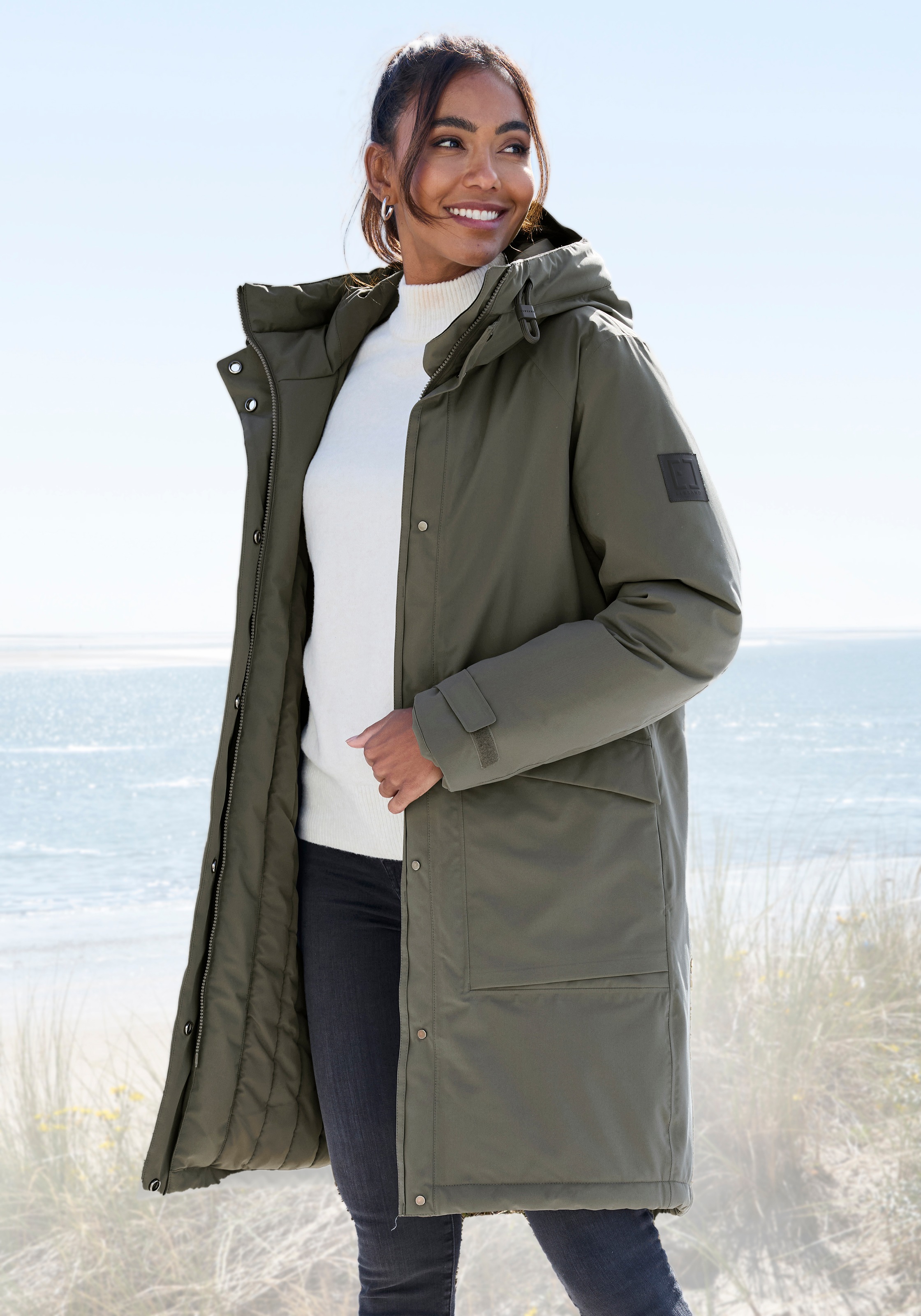 Elbsand Winterjacke mit Kapuze mit verstellbarer Kapuze und aufgesetzten Taschen