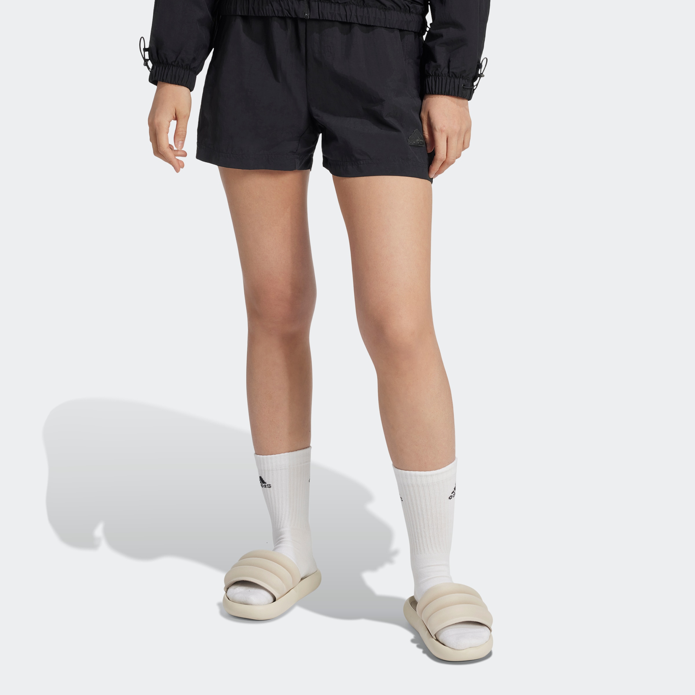 adidas Sportswear Shorts »W CE SHORT«, (1 tlg.)
