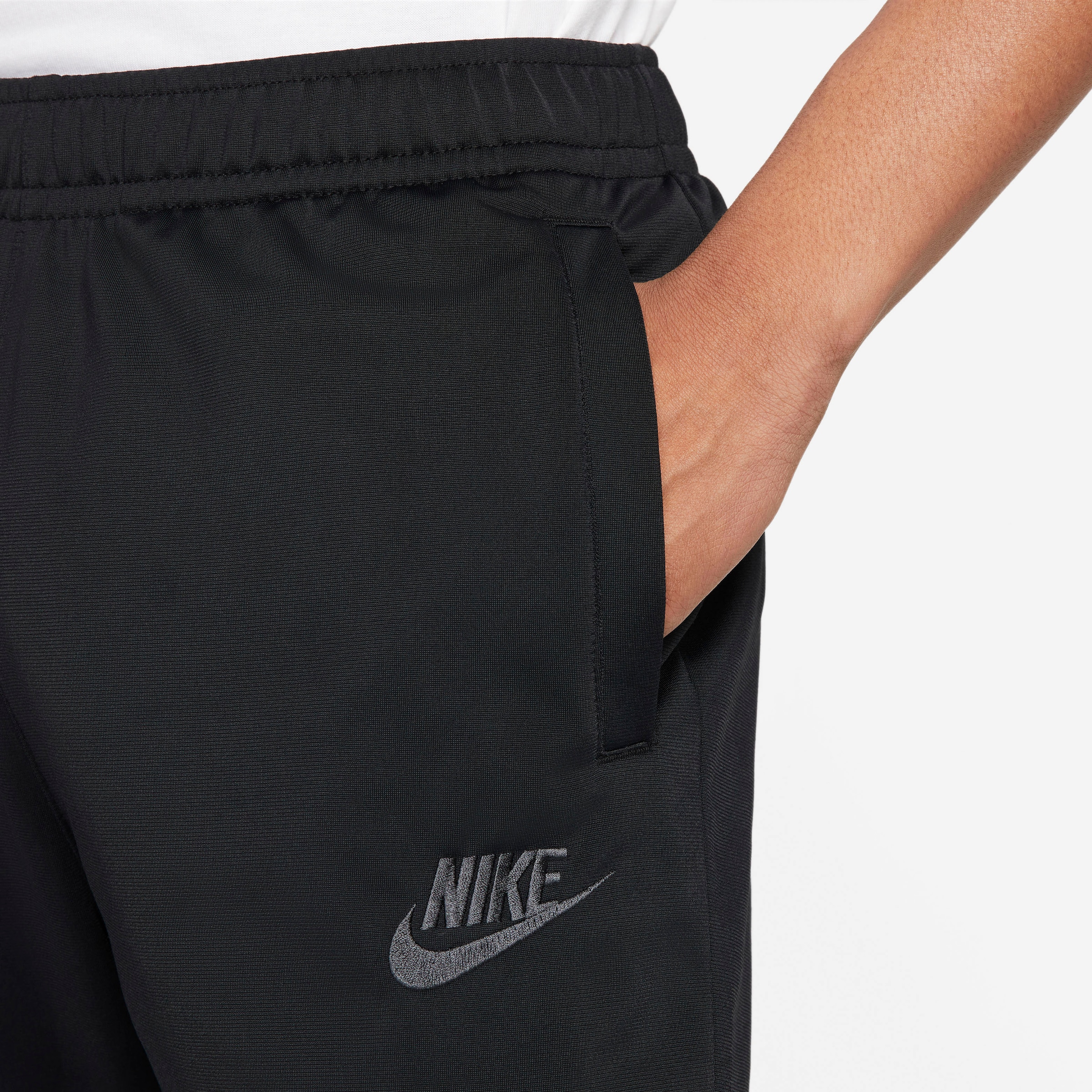 Nike Sportswear »Sport | 2 Jelmoli-Versand Poly-Knit tlg.) Suit«, Essentials Men\'s (Set, Trainingsanzug online kaufen Track