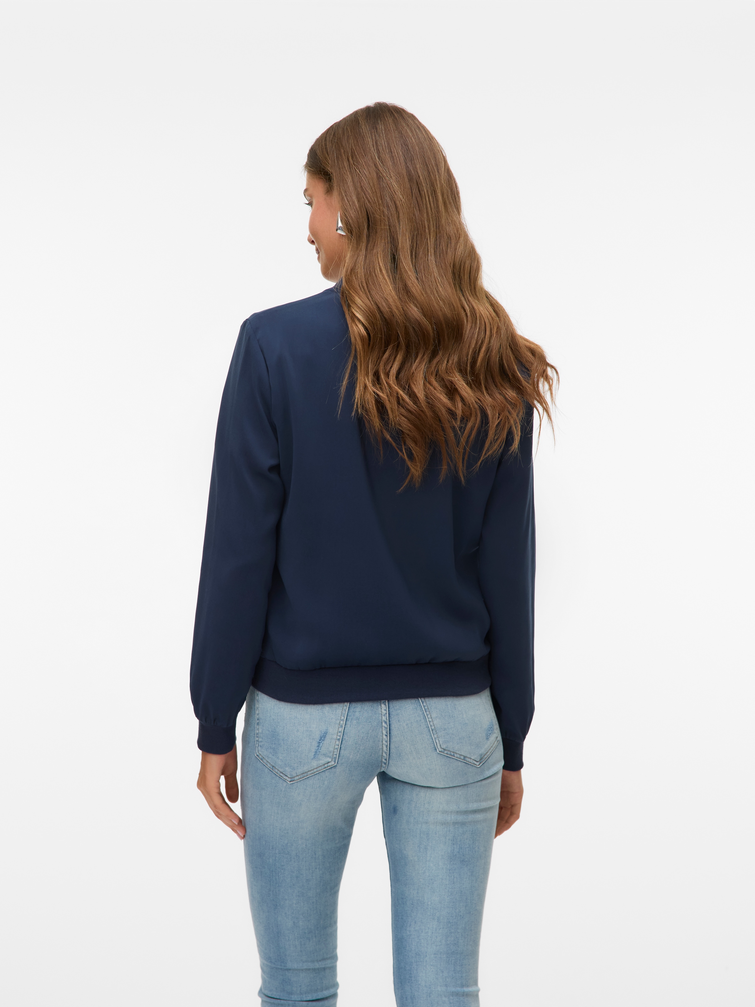 Vero Moda Bomberjacke »VMCOCO L/S BOMBER«, in modisch kurzer Form