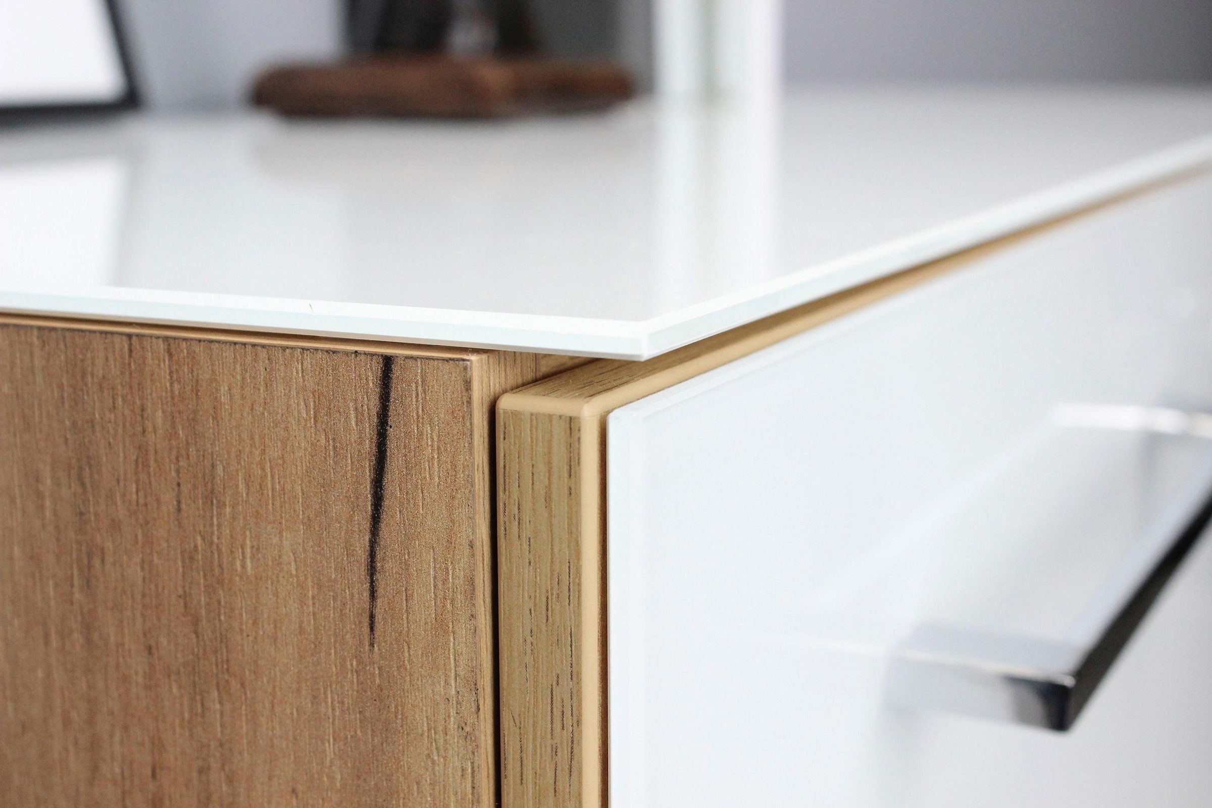 GERMANIA Aktenschrank »GW-Monteria«, (in 2 Höhen), Türen mit Glas-Auflage, abschliessbar, Breite 80 cm, Made in Germany