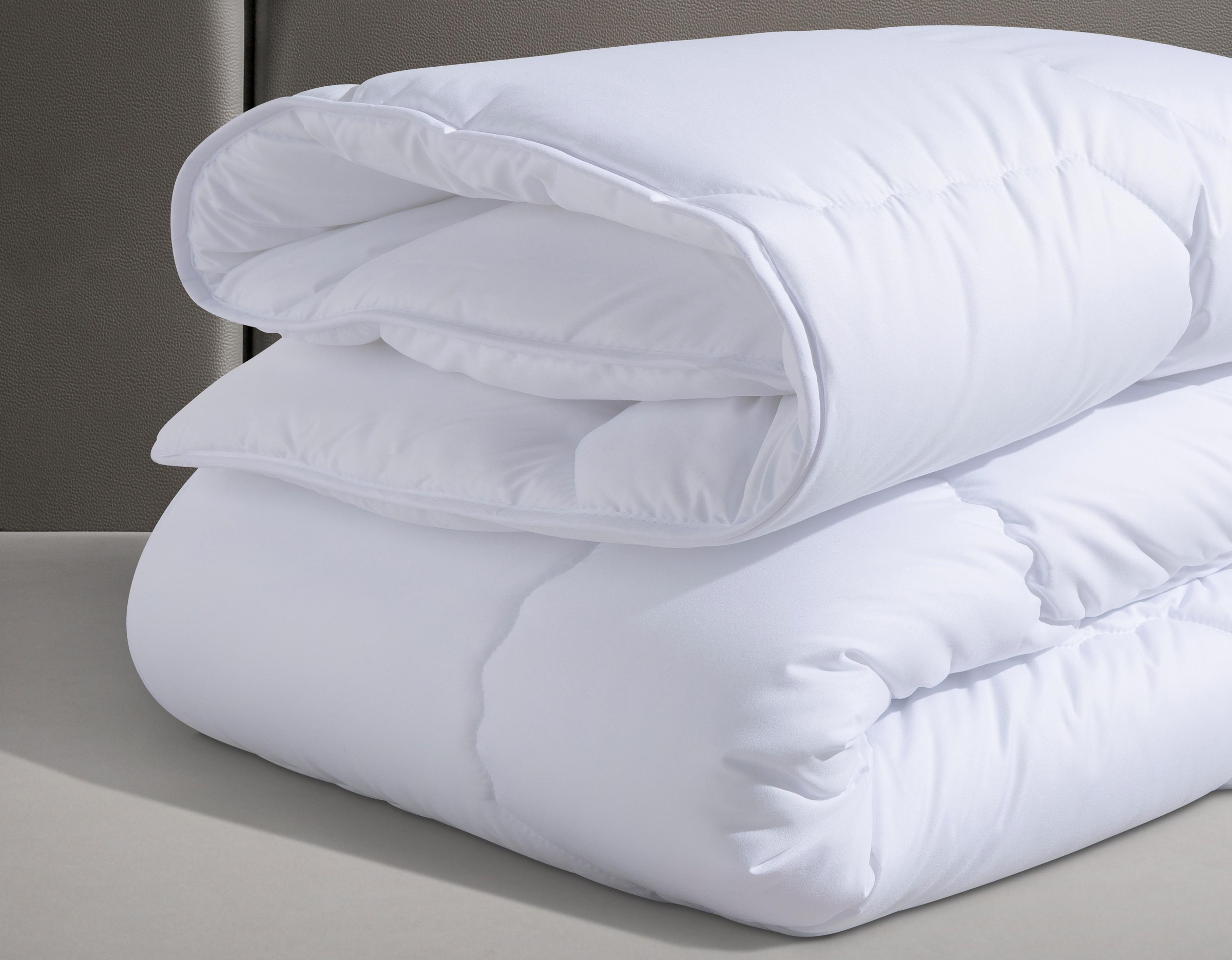 fan Microfaserbettdecke »Kansas«, warm, Füllung Polyesterfaser, Bezug 100% Polyester, (1 St.), Bettdecke in 135x200 cm und weiteren Grössen, für Sommer oder Winter