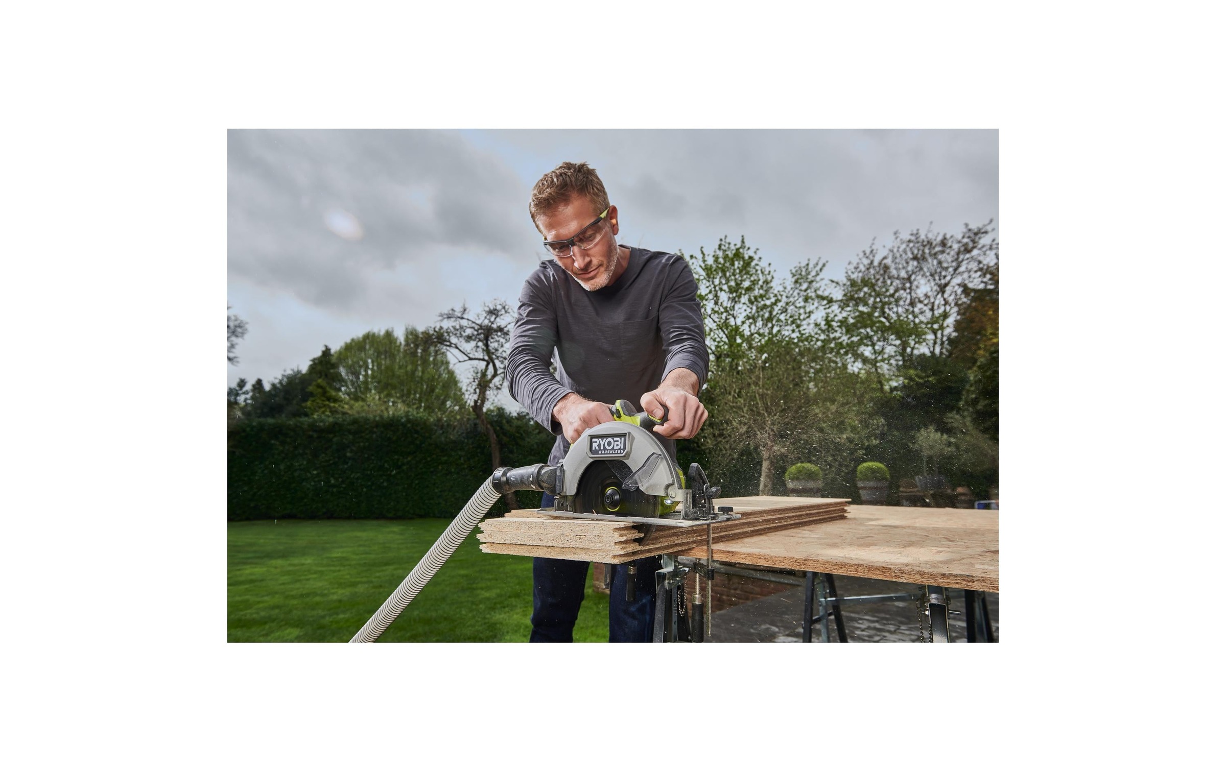 Akku-Handkreissäge »RYOBI RCS18BL-0«