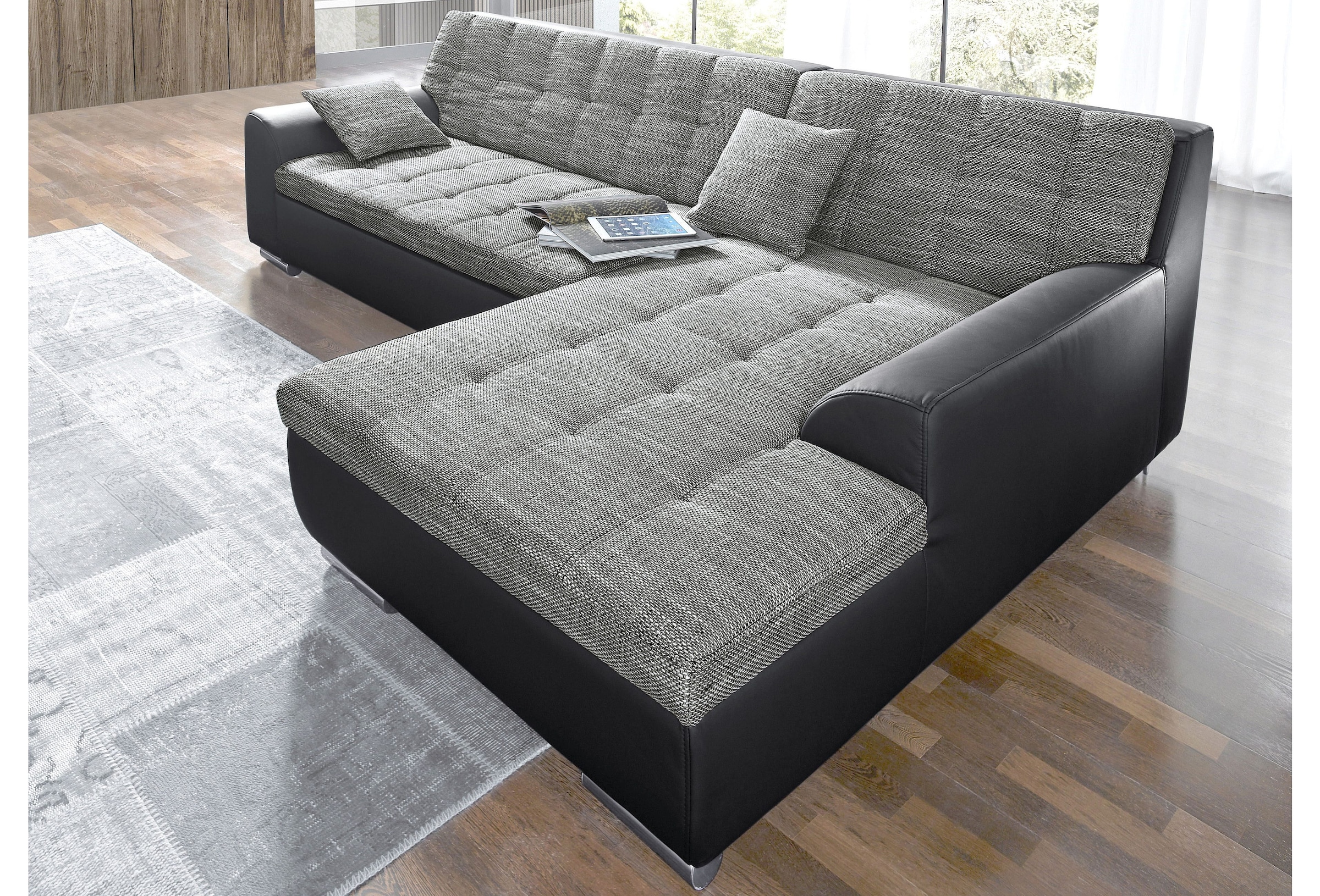 DOMO collection Ecksofa »Treviso viele Bezüge, auch in Cord, L-Form, B/T/H: 267/80/83 cm«, wahlweise mit Bettfunktion, incl. Zierkissen, hochwertige Steppung