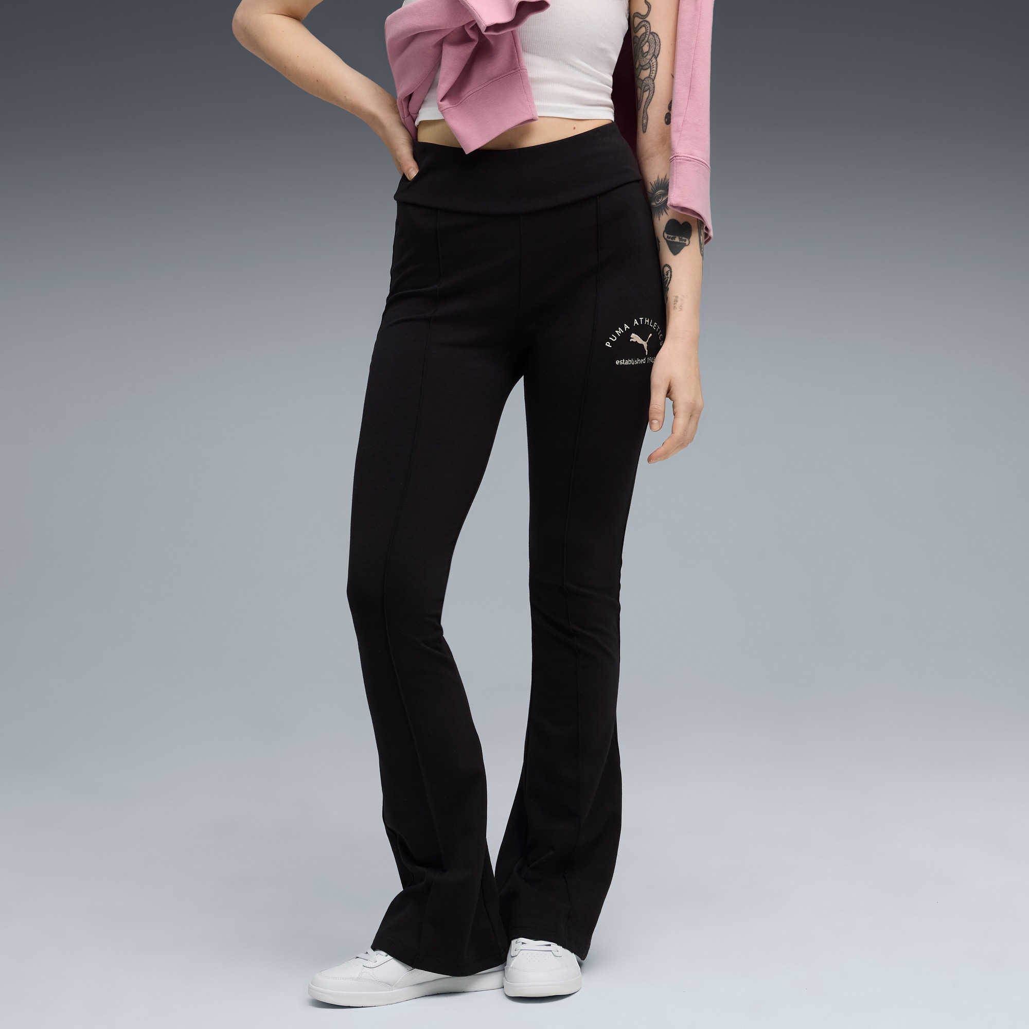 PUMA Leggings »CLASS HIGH-WAIST FLARED LEGGINGS« für dynamische Aktivitäten, aus Baumwolle und Elasthan