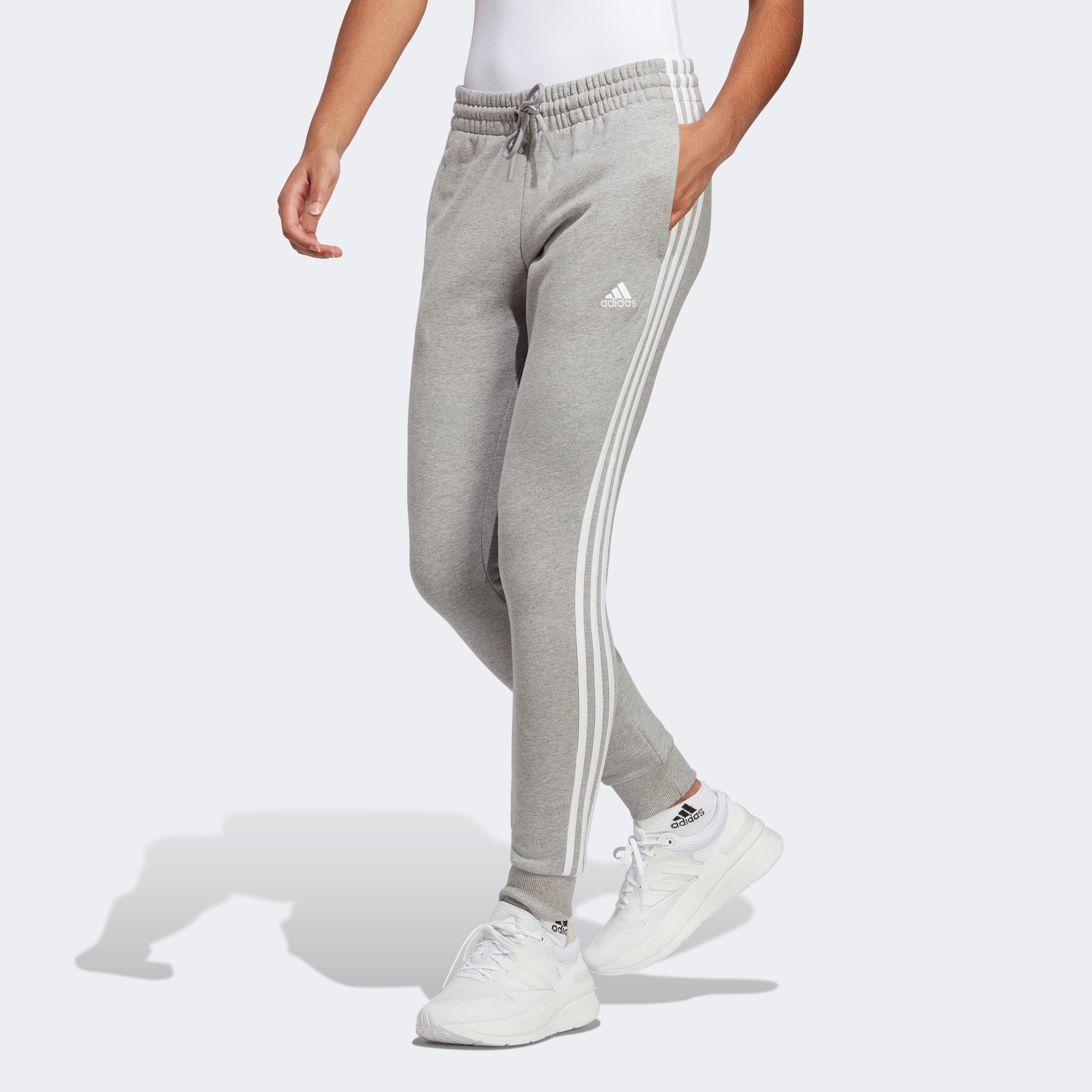 adidas Sportswear Jogginghose »ESSENTIALS 3STREIFEN FRENCH TERRY CUFFED  HOSE«, (1 tlg.) online bestellen bei Jelmoli-Versand Schweiz