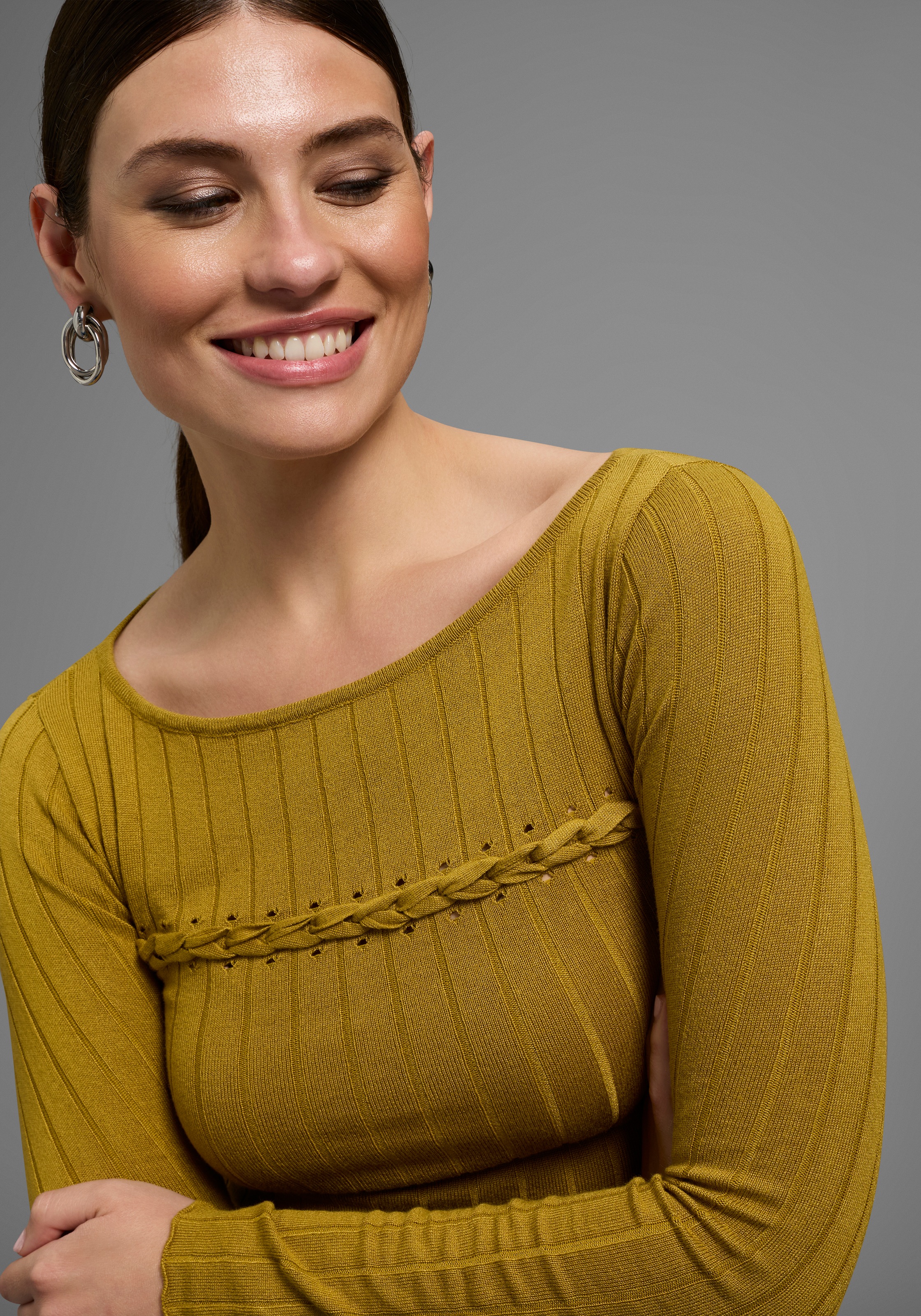 Bruno Banani Strickpullover, mit tollem, geflochtenem Detail - NEUE KOLLKETION