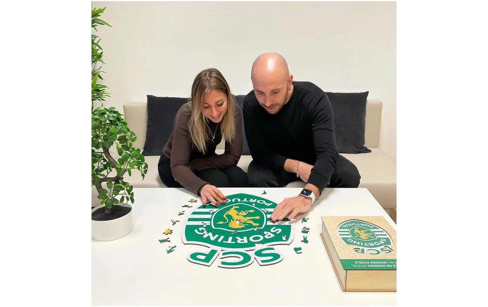 Puzzle »Iconic Sporting CP – Logo«, Holzart: Birke (Herkunftsland: China)