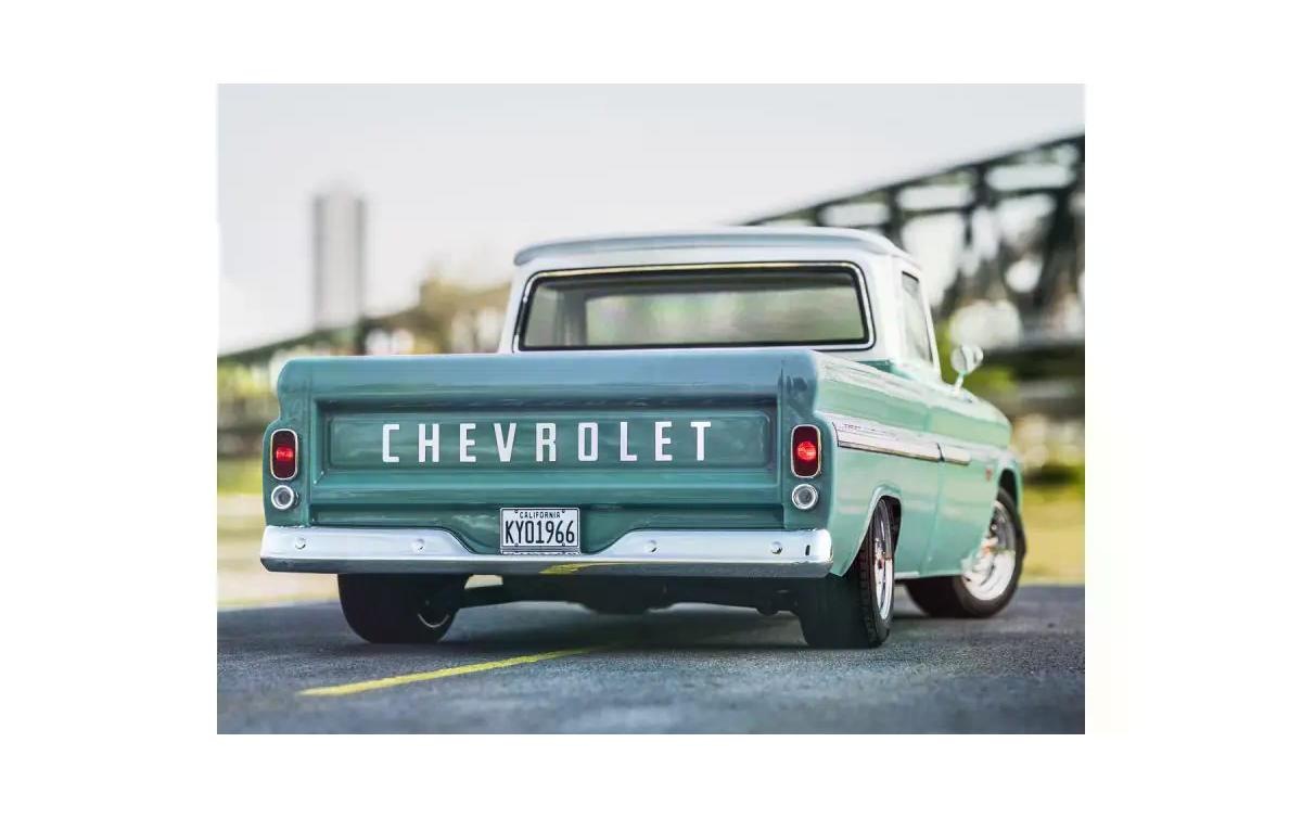 RC-Auto »Kyosho Fazer MK2 Chevy C10 Fleetside 1966 ARTR«, Lackiert