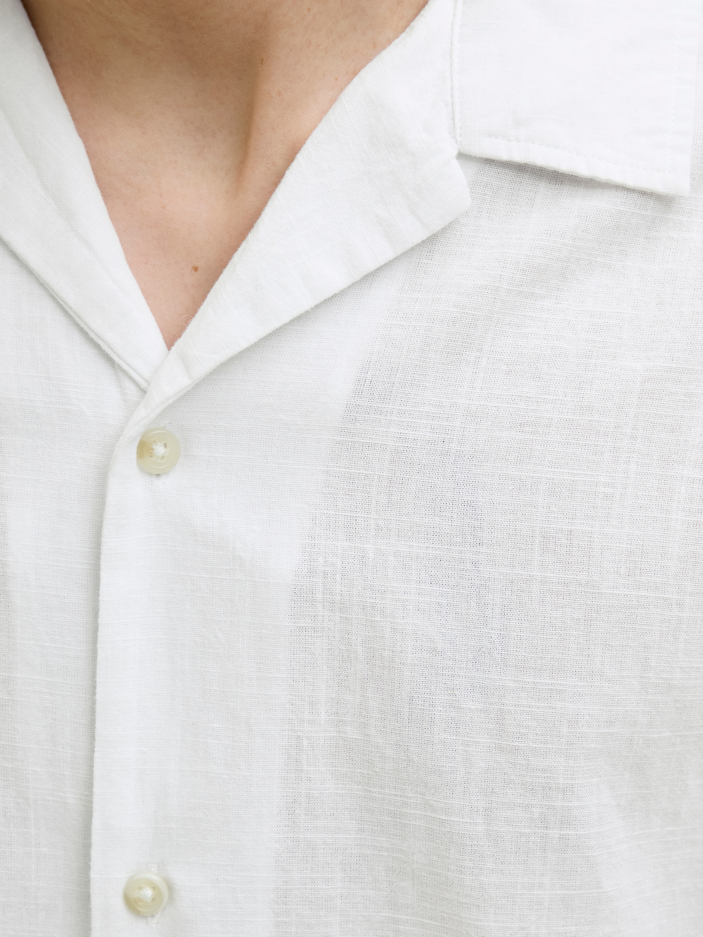 Jack & Jones Kurzarmhemd »JJESUMMER RESORT SHIRT SS SN«, mit Resort Kragen