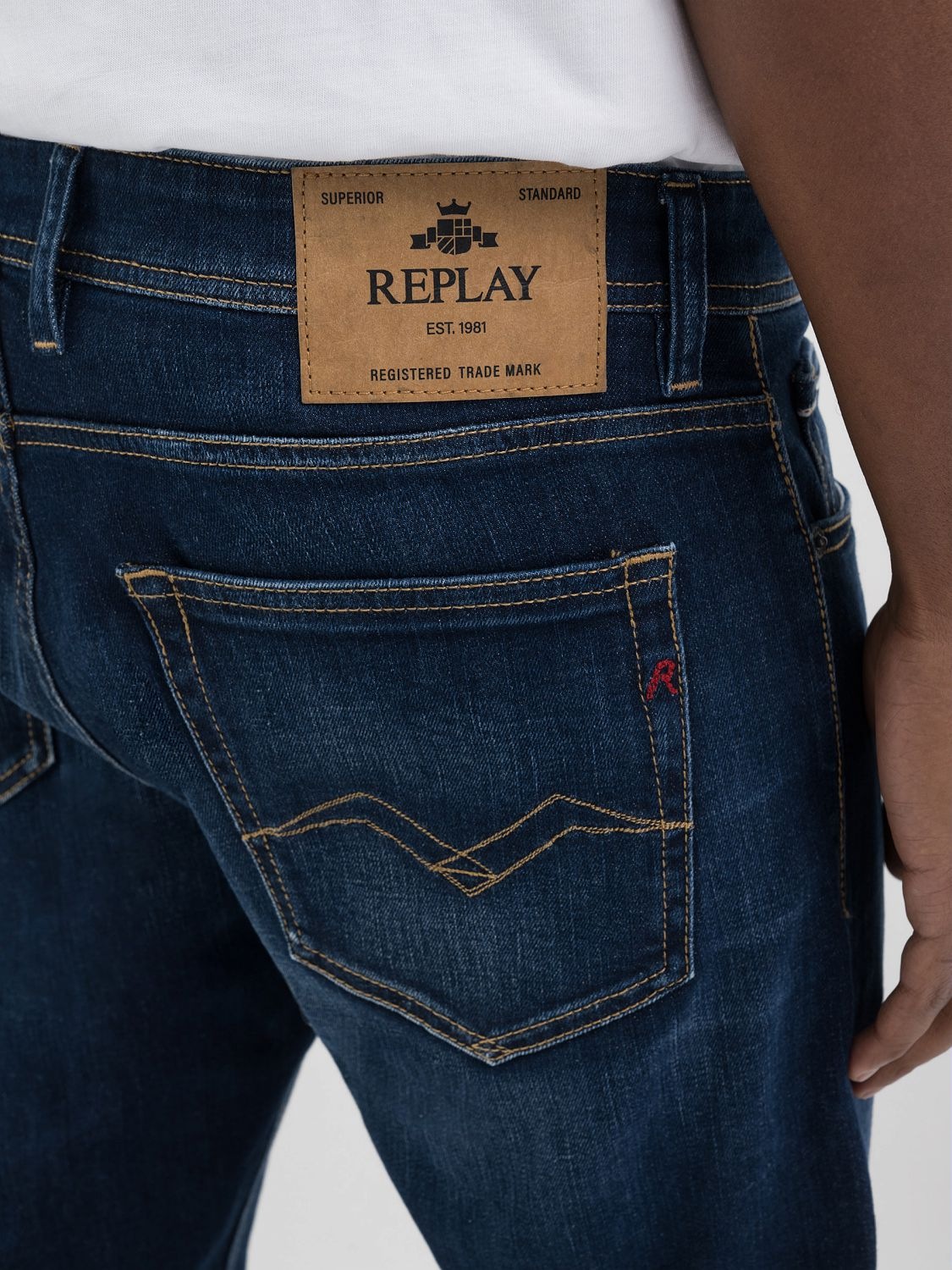 Replay Straight-Jeans »GROVER«, in vielen verschiedenen Waschungen, mit Stretch