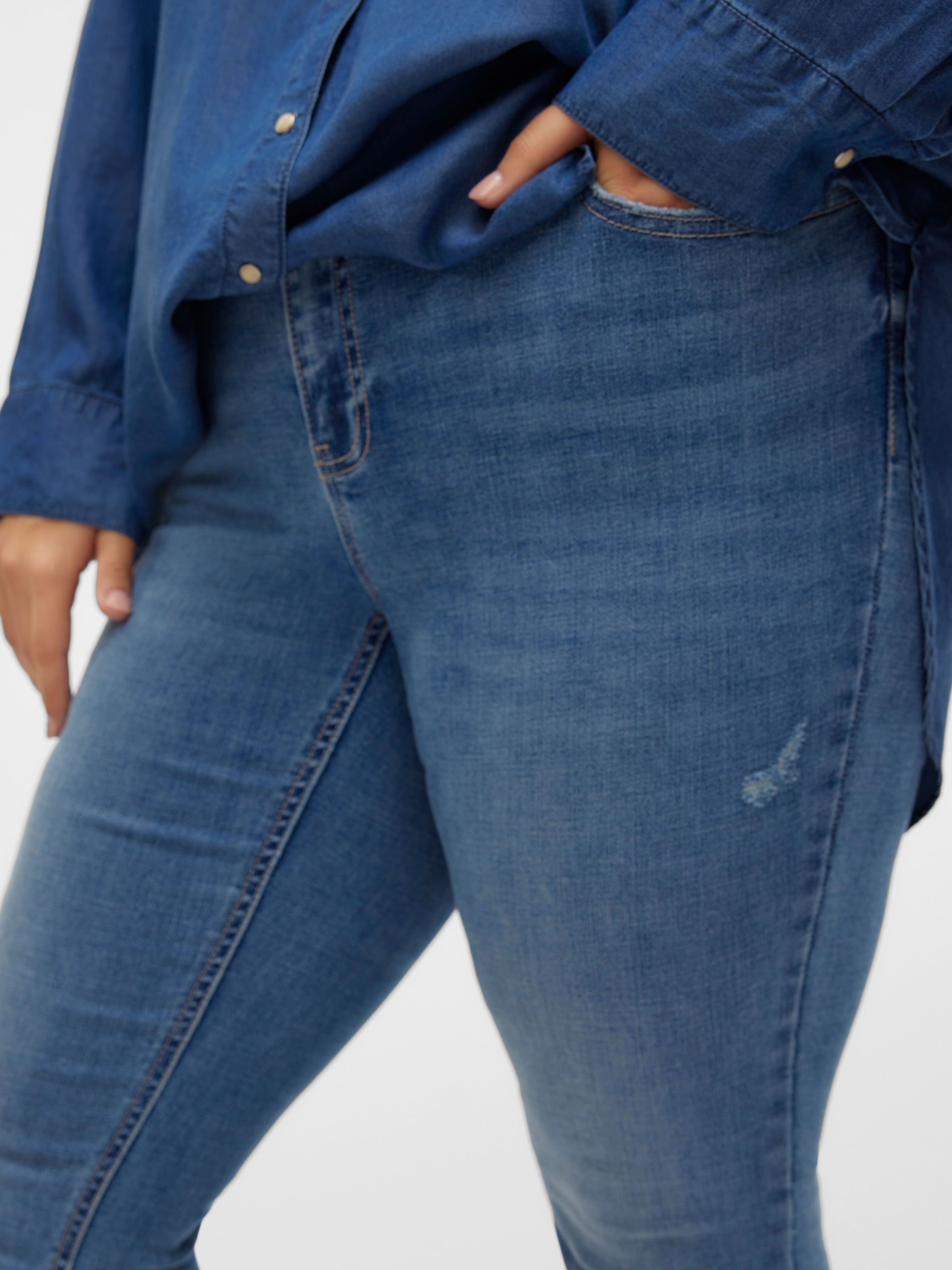 Vero Moda Curve Skinny-fit-Jeans »VMCFLASH MR SKINNY JEANS LI347 GA CUR«