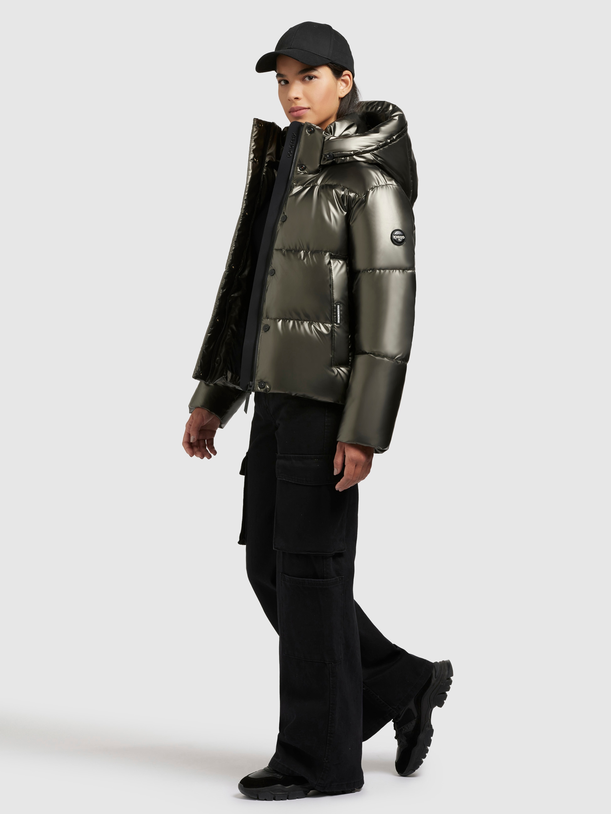 khujo Steppjacke »DEVINA SHINY«, mit Kapuze