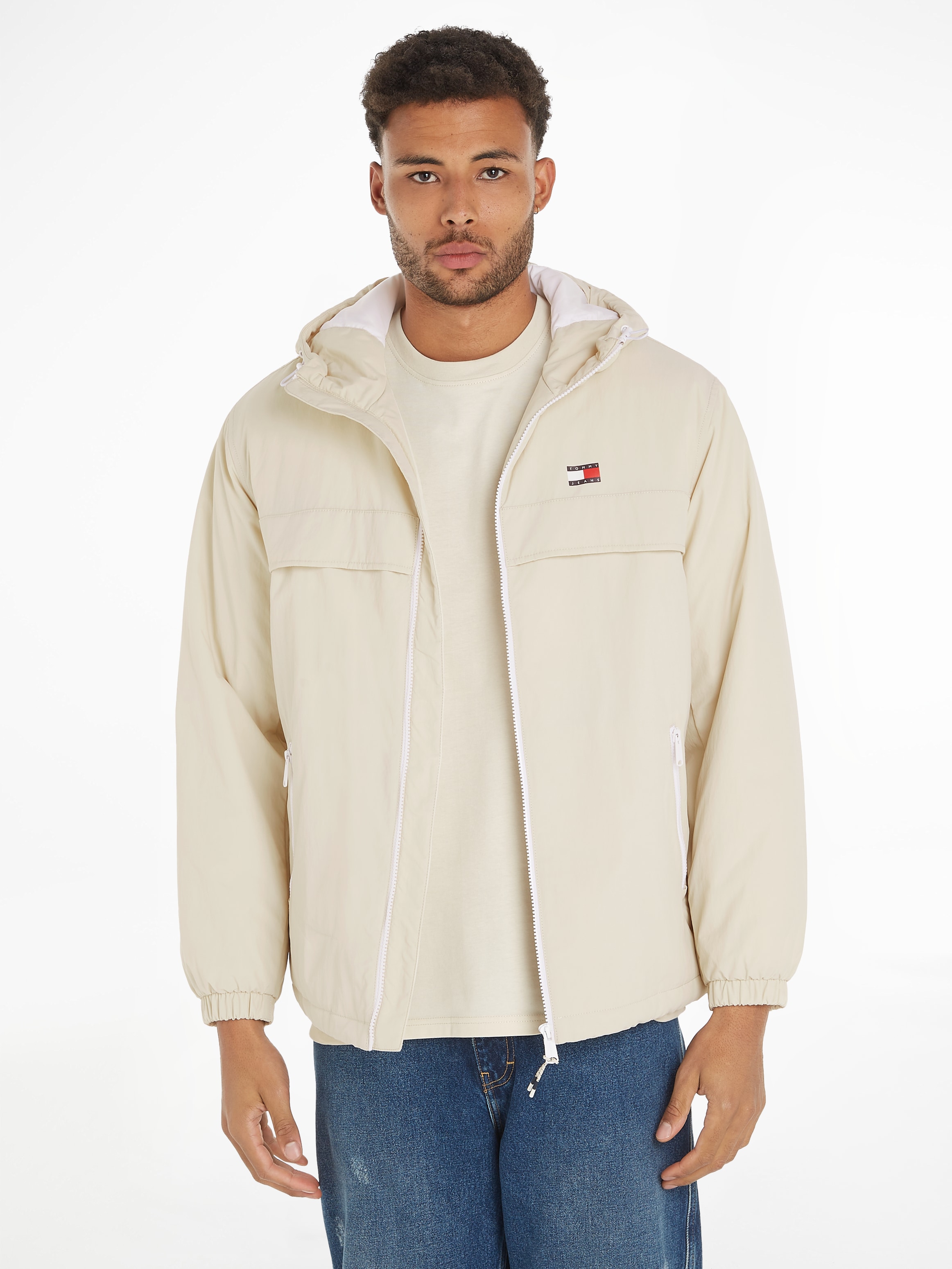 Tommy Jeans Outdoorjacke »TJM PADDED SOLID CHICAGO EXT«, mit Kapuze, mit Logoprägung