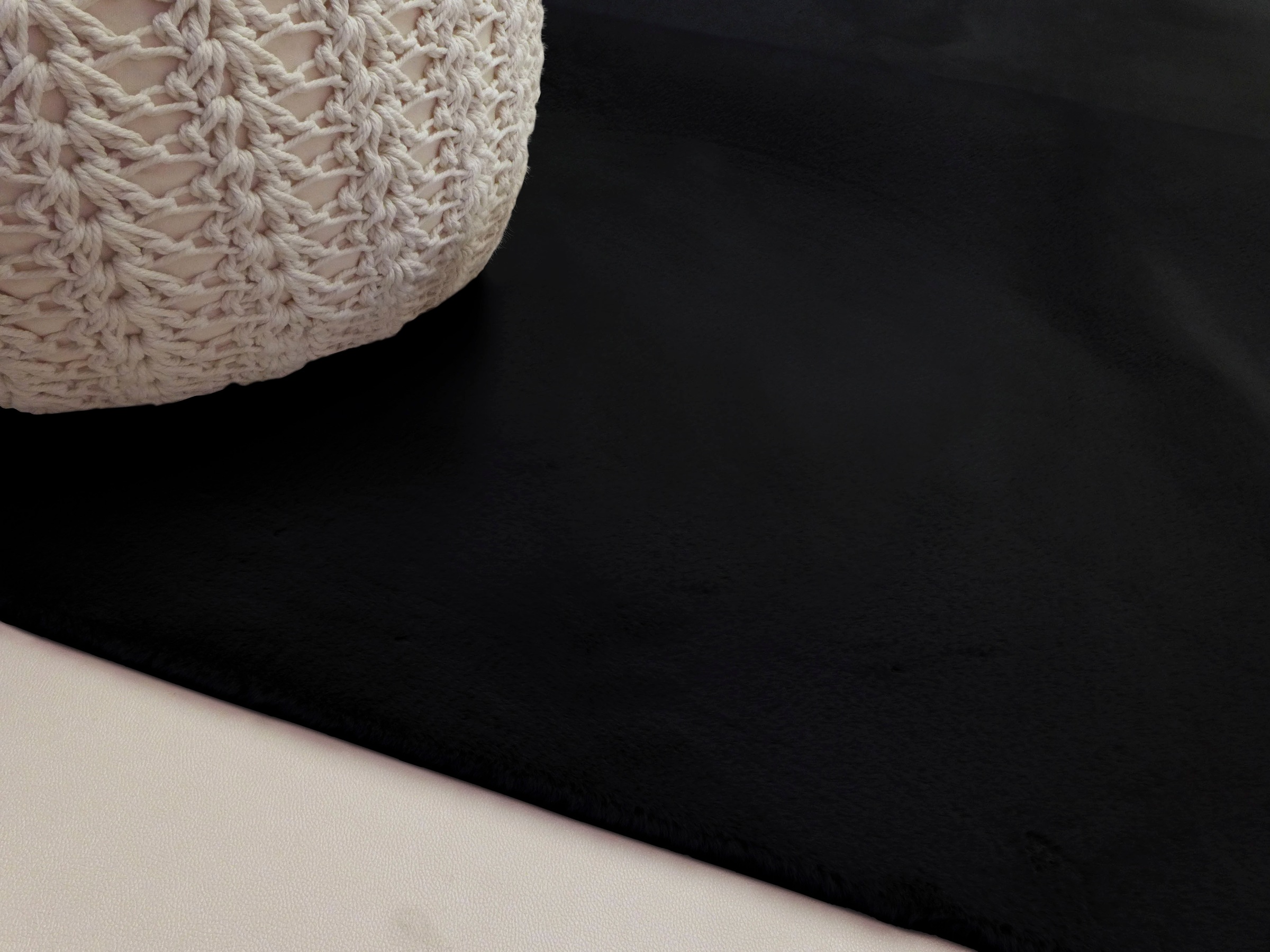 Leonique Fellteppich »Balu«, rechteckig, 20 mm Höhe, Kunstfell in Kaninchenfell Haptik, fussbodenheizungsgeeignet, pflegeleicht, ideale Teppiche für Wohnzimmer, Schlafzimmer, Esszimmer, Arbeitszimmer