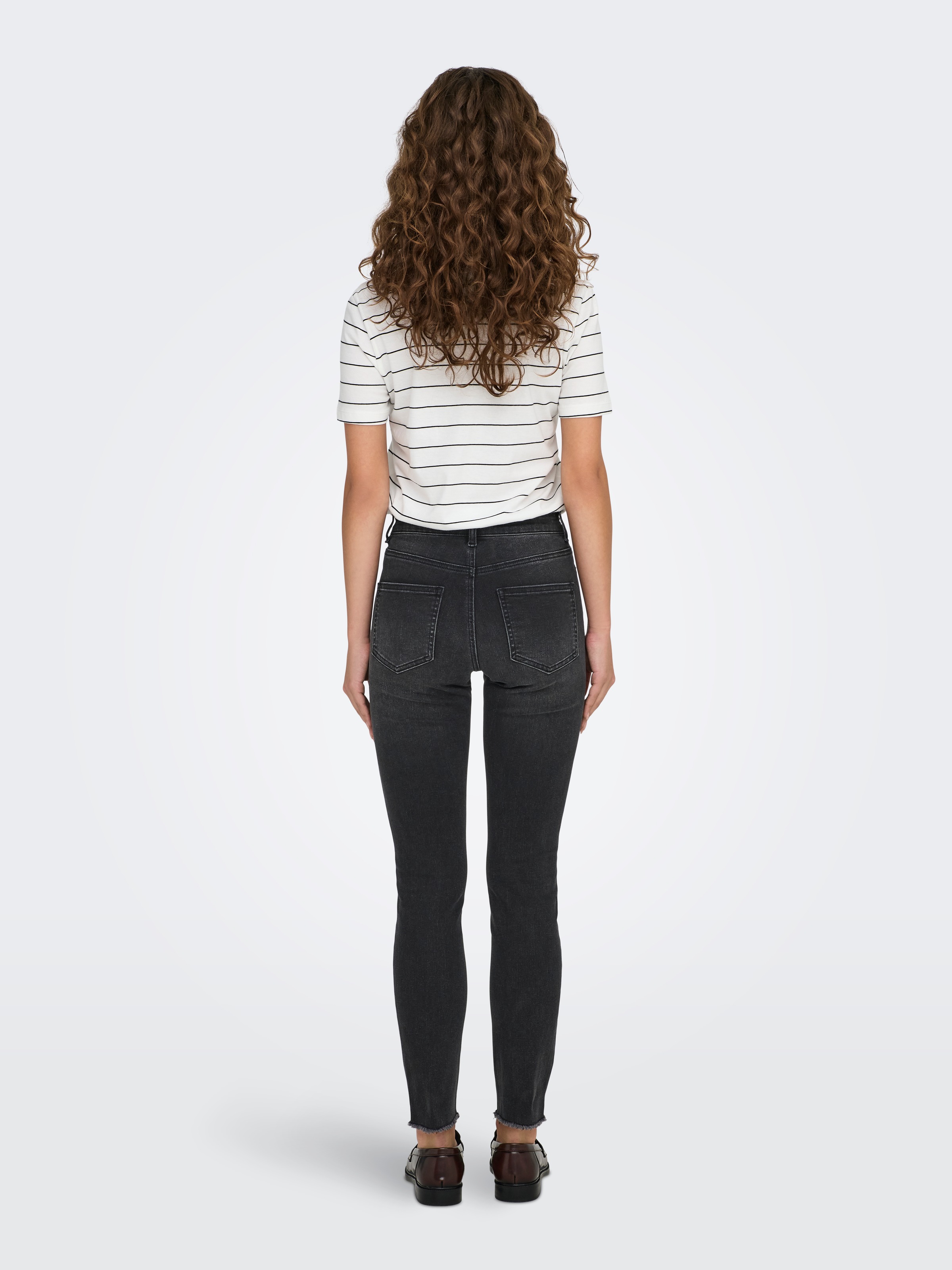 ONLY Skinny-fit-Jeans »ONLMIA MID WAIST BUTTON SK RW ANK BOX«