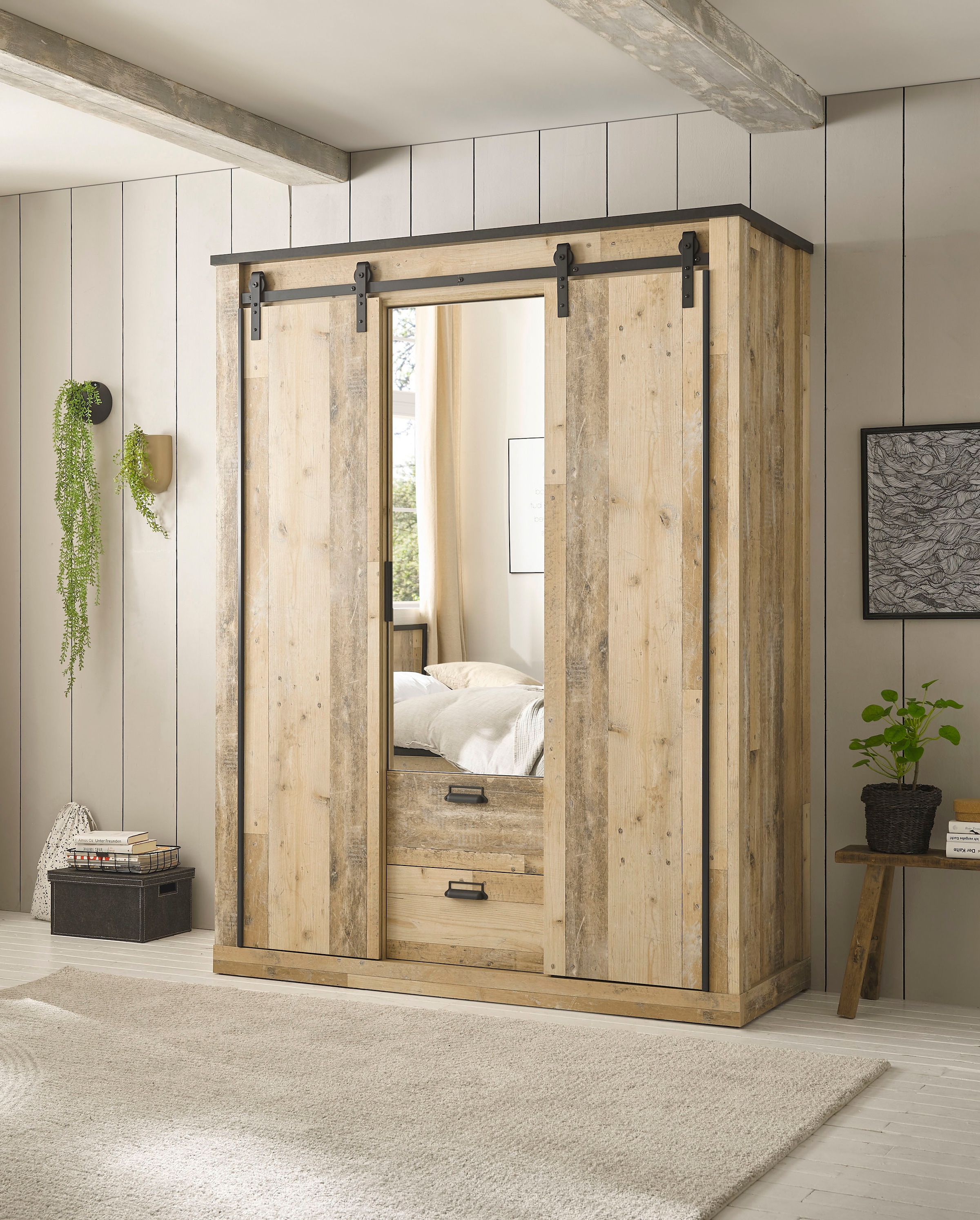Home affaire Kleiderschrank »SHERWOOD Schlafzimmerschrank mit Spiegel,2 Schubladen, Wäscheschrank« Schiebetüren mit Scheunentorbeschlag aus Metall, B/T/H 161/63/209cm