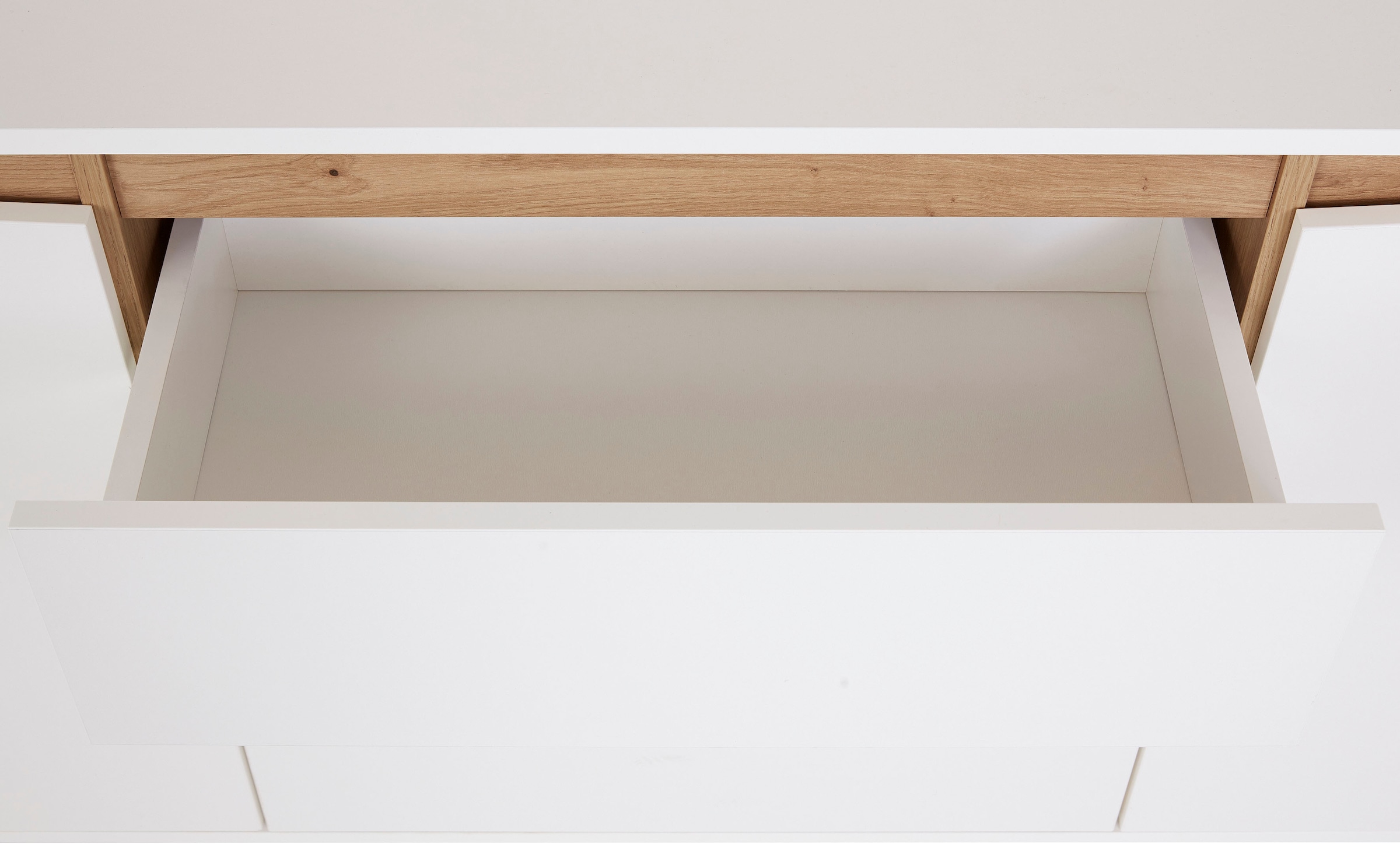 Homexperts Sideboard »Vicky«, Breite 160 cm oder 180 cm, in matt weiss