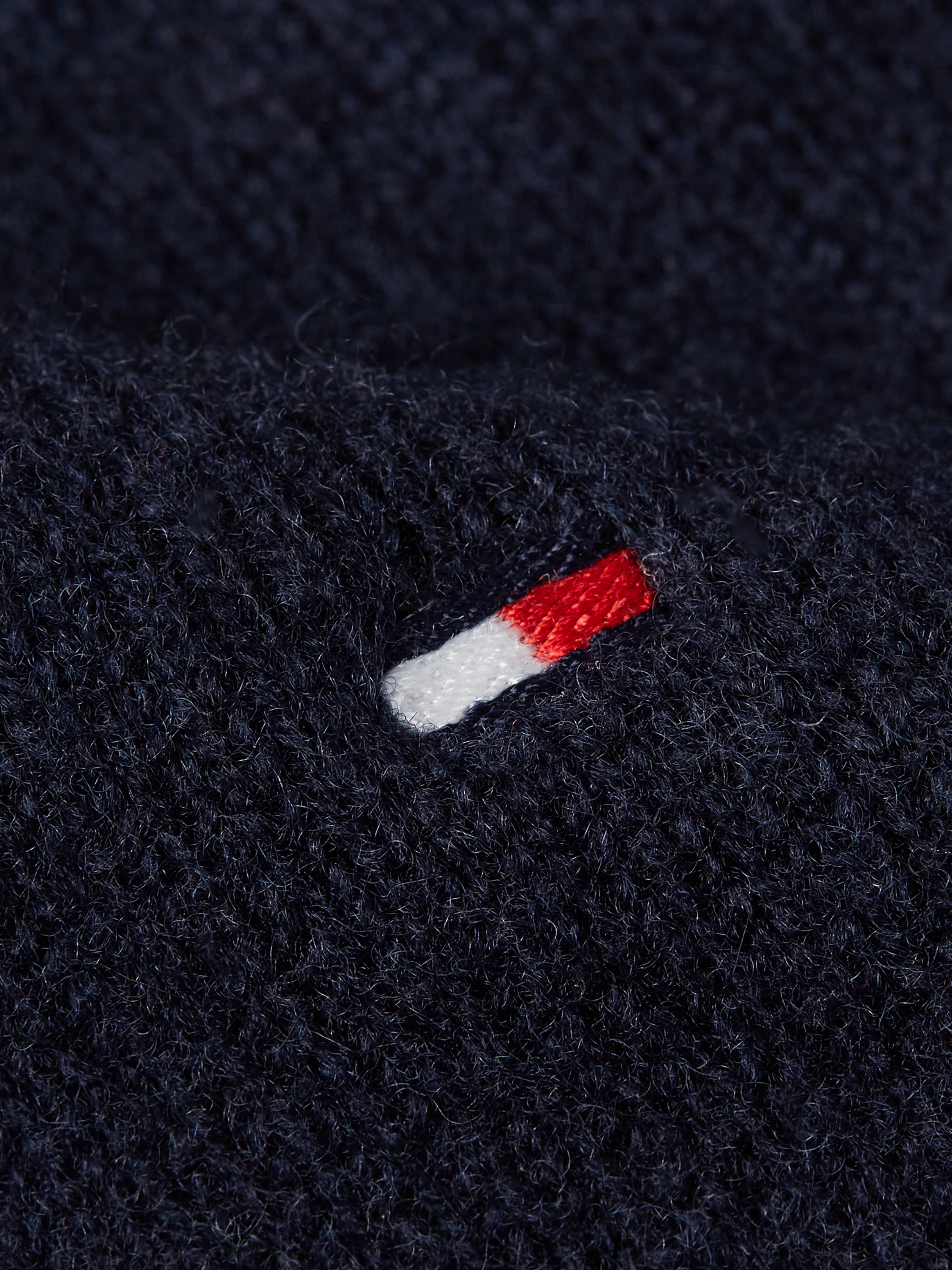 Tommy Hilfiger Strickpullover »SOFT WOOL V-NK SWEATER«, aus reiner Wolle