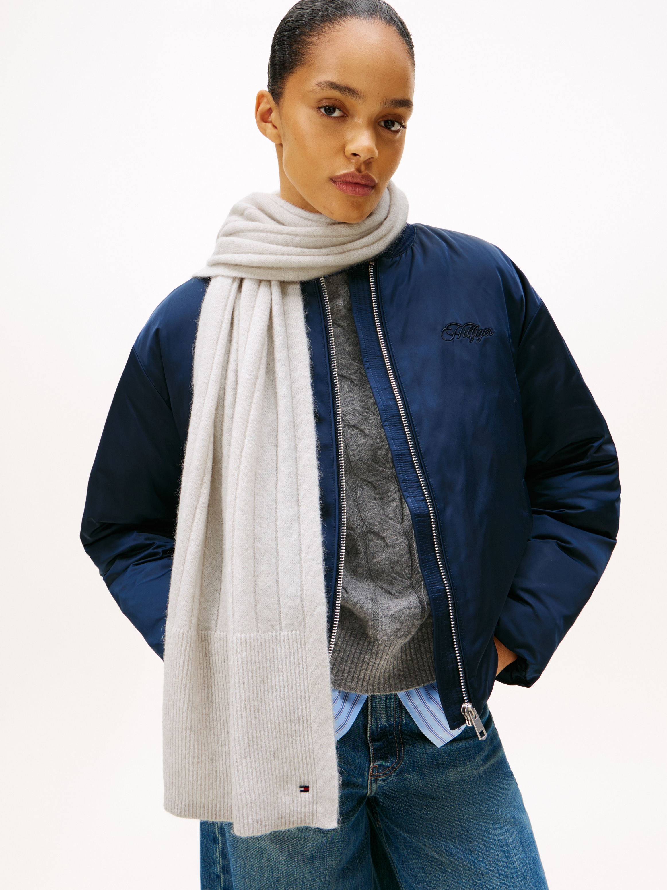 Tommy Hilfiger Schal »TH FLAG FLUFFY«, Masse 190X35 cm, mit Wolle