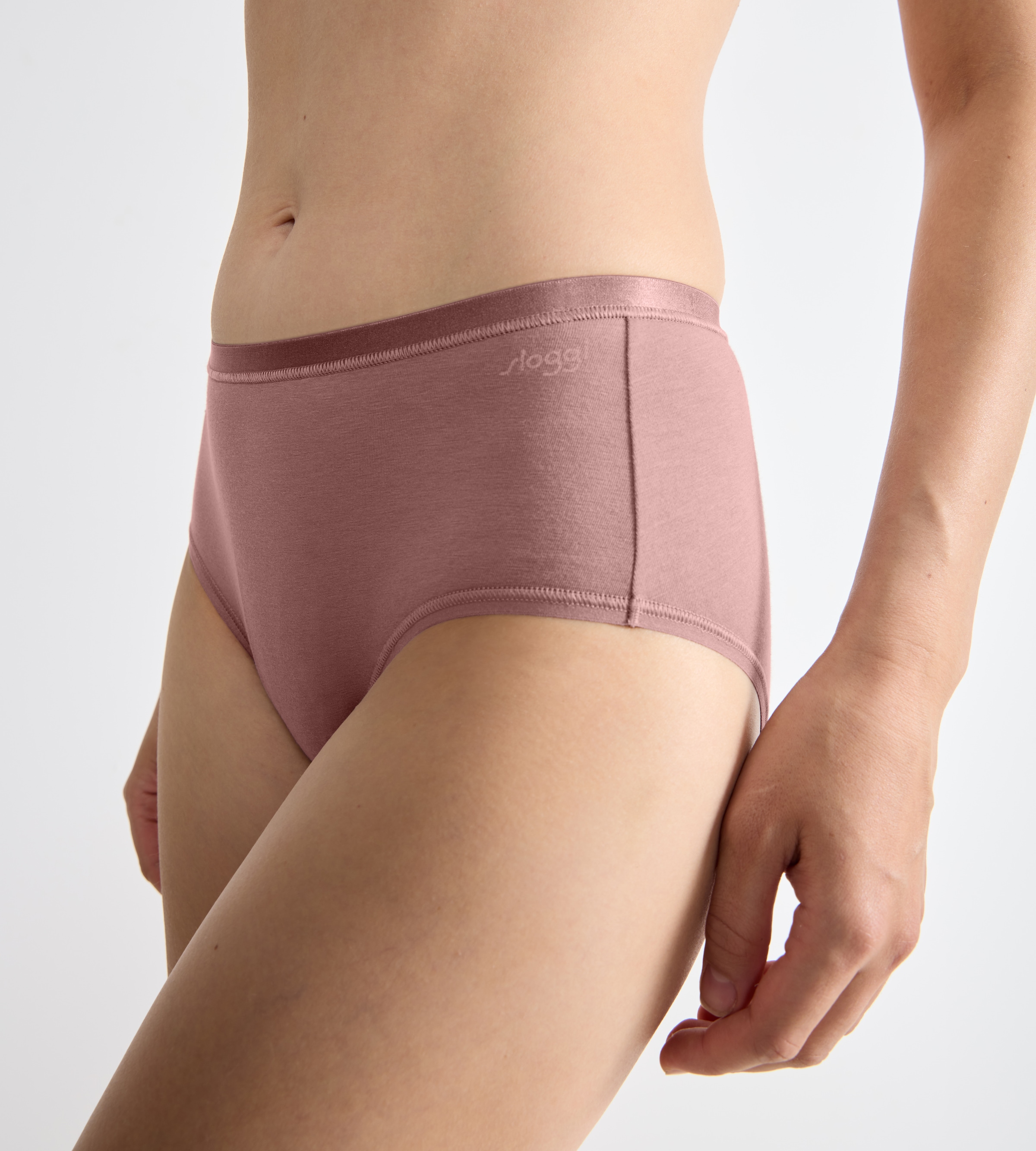sloggi Midislip »GO Daily Cotton«, (3er Pack), Glanz-Effekt Details, weich, Baumwollmix, bequem, elastisch