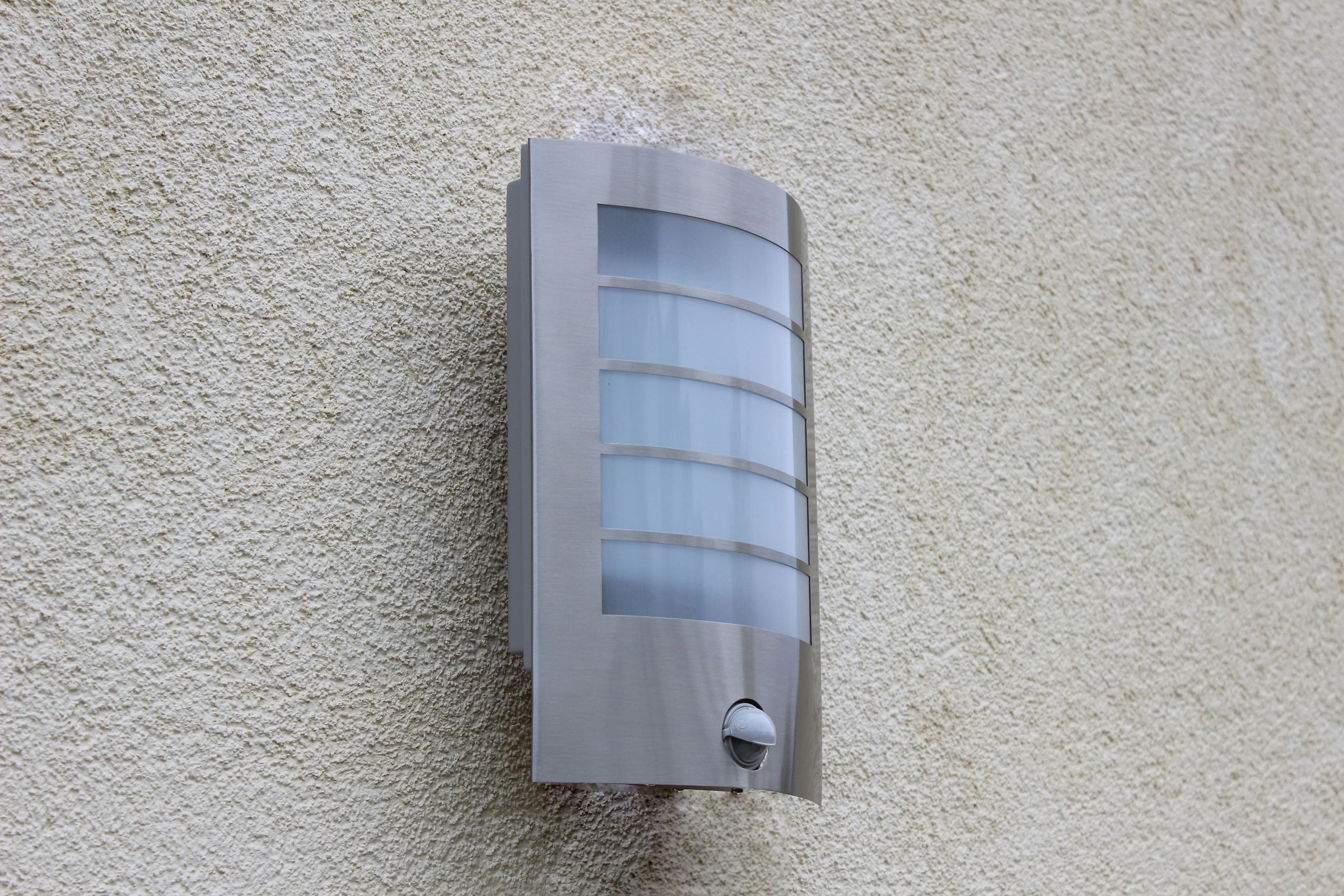 LUTEC LED Aussen-Wandleuchte »SLIM«, Leuchtmittel LED-Modul | LED fest integriert, Bewegungsmelder