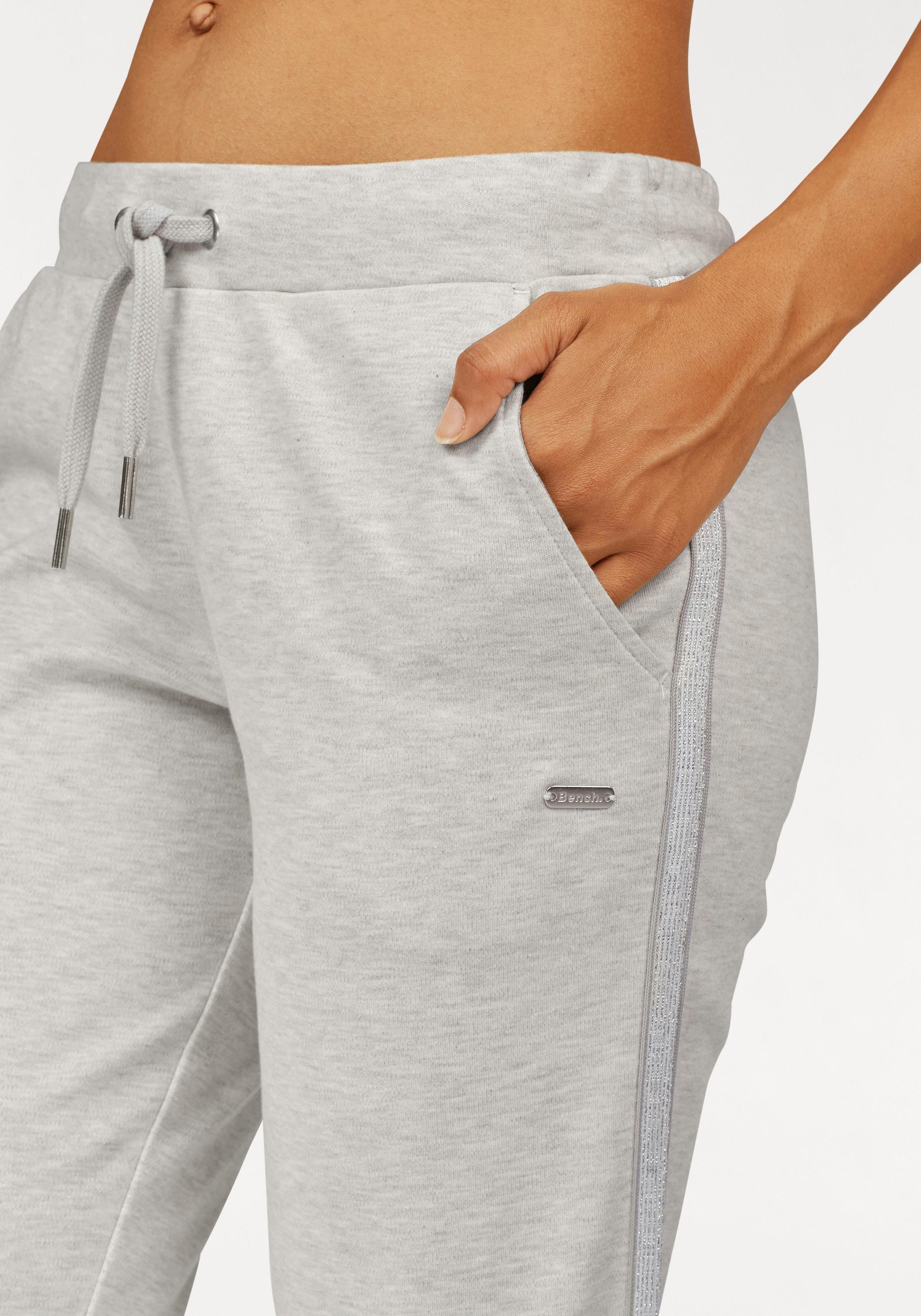 Bench. Loungewear Homewearhose, mit Metallic-Streifen, Loungewear, Jelmoli-Versand bei online Schweiz Loungeanzug bestellen