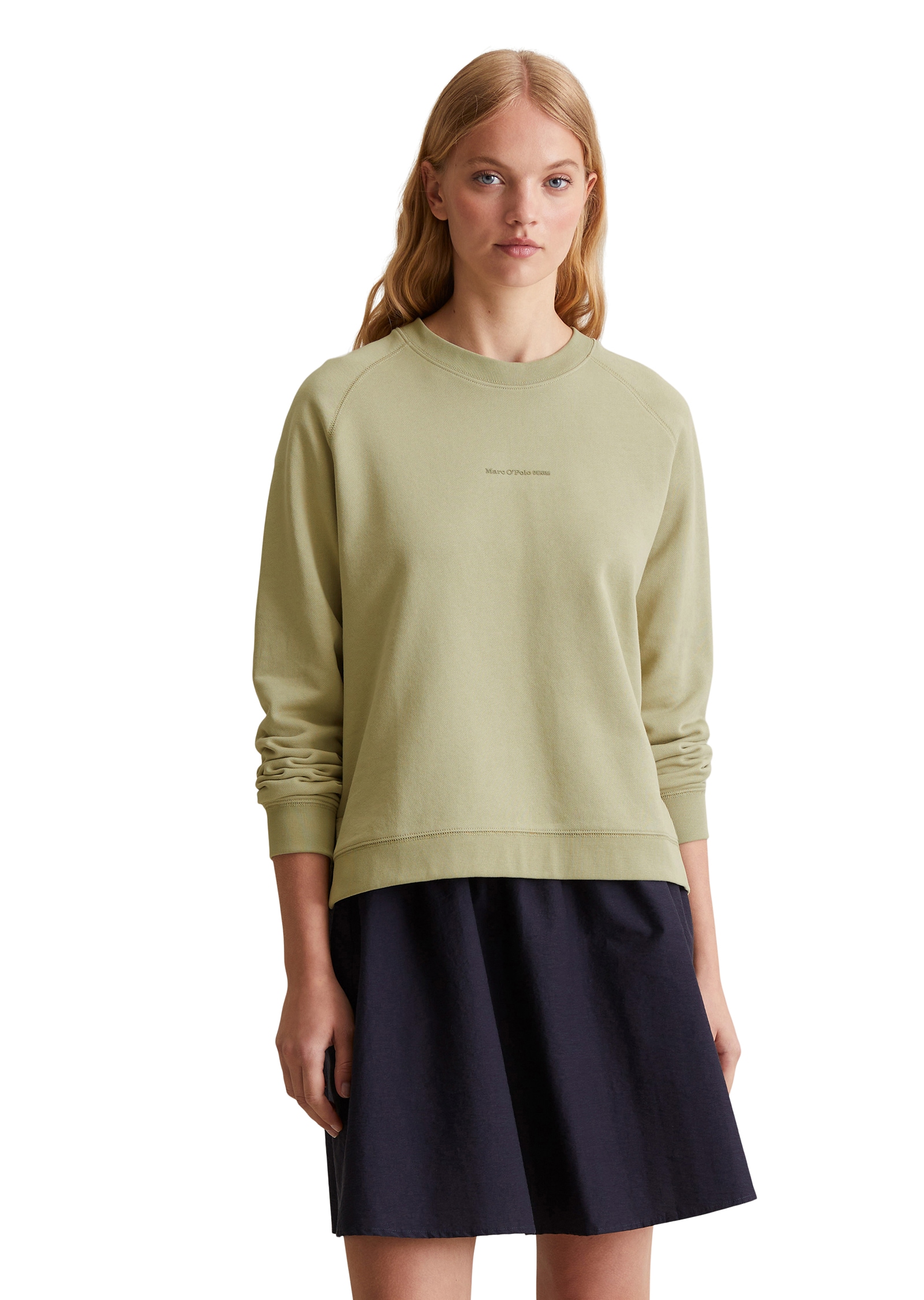 Marc O'Polo DENIM Sweatshirt, Rückenteil dezent länger, kleine Seitenschlitze, relaxed fit