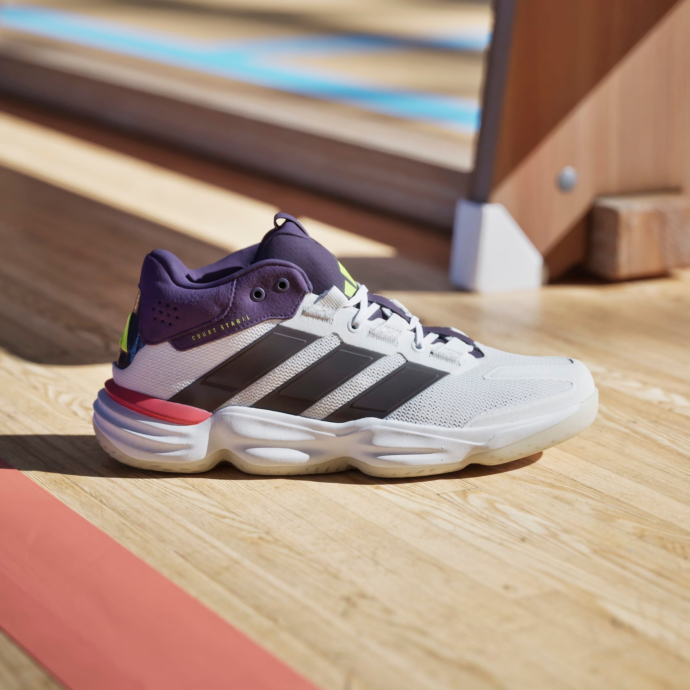 adidas Performance Handballschuh »COURT STABIL HALLENSCHUH«, besonders geeignet für Handball und Volleyball