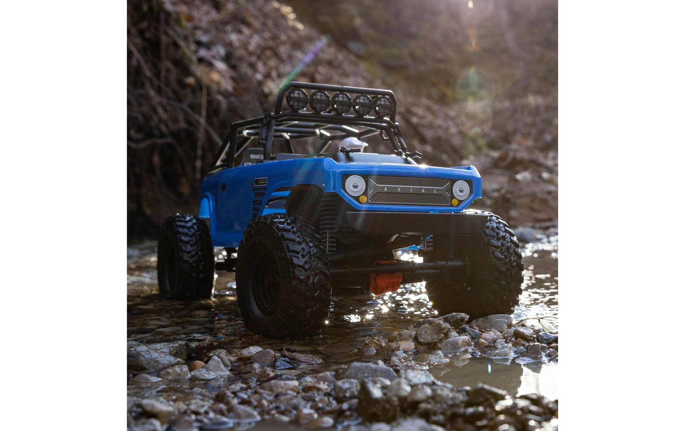RC-Buggy »Axial SCX10 II Deadbolt, Blau ARTR,«, Lackiert