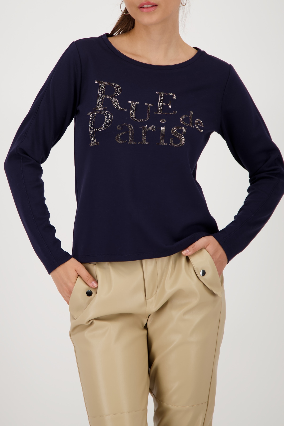 Monari Sweatshirt »Sweatshirt Schmuckschrift«, Regular fit mit Rundhalsausschnitt