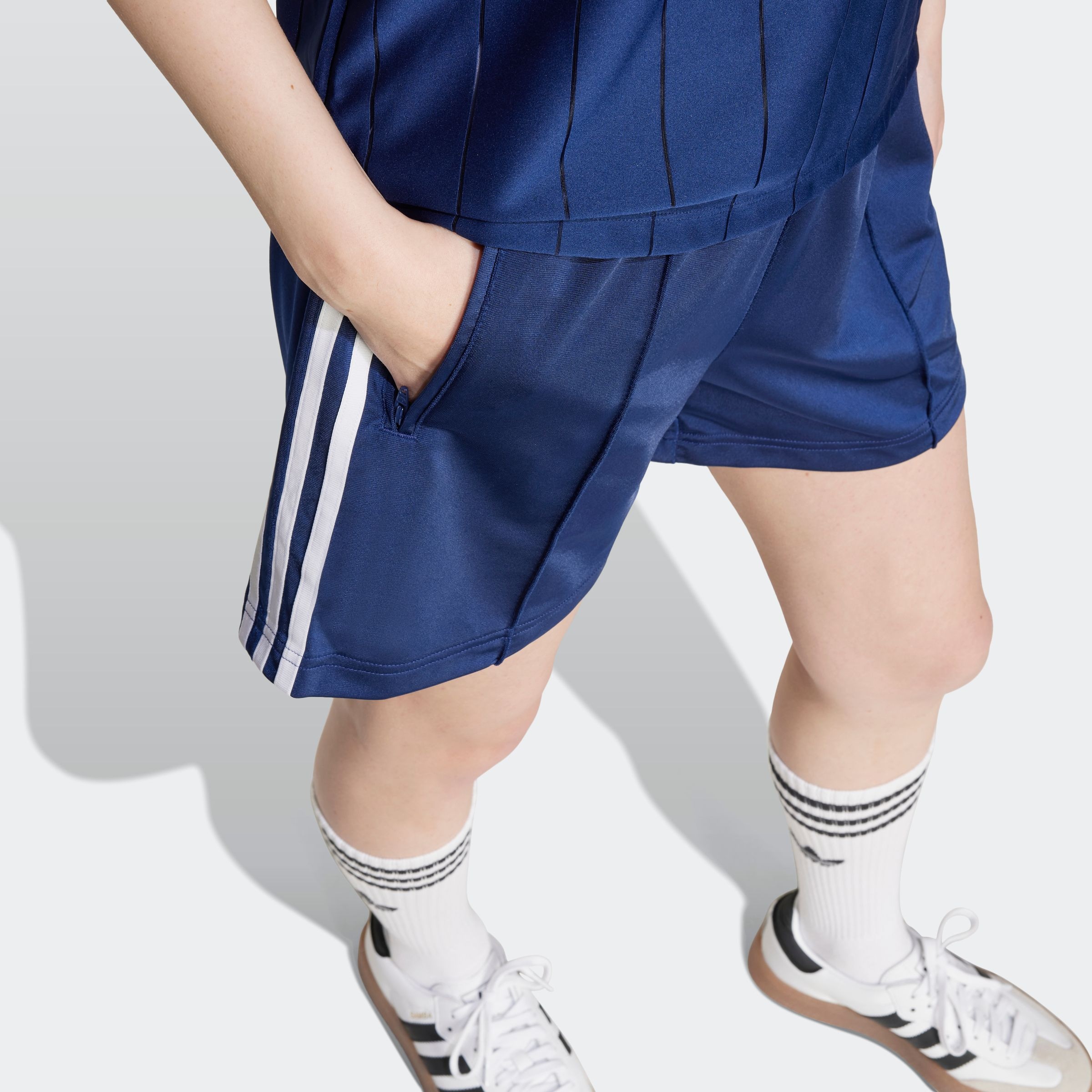 adidas Originals Shorts »FIREBIRD SHORT«, (1 tlg.)