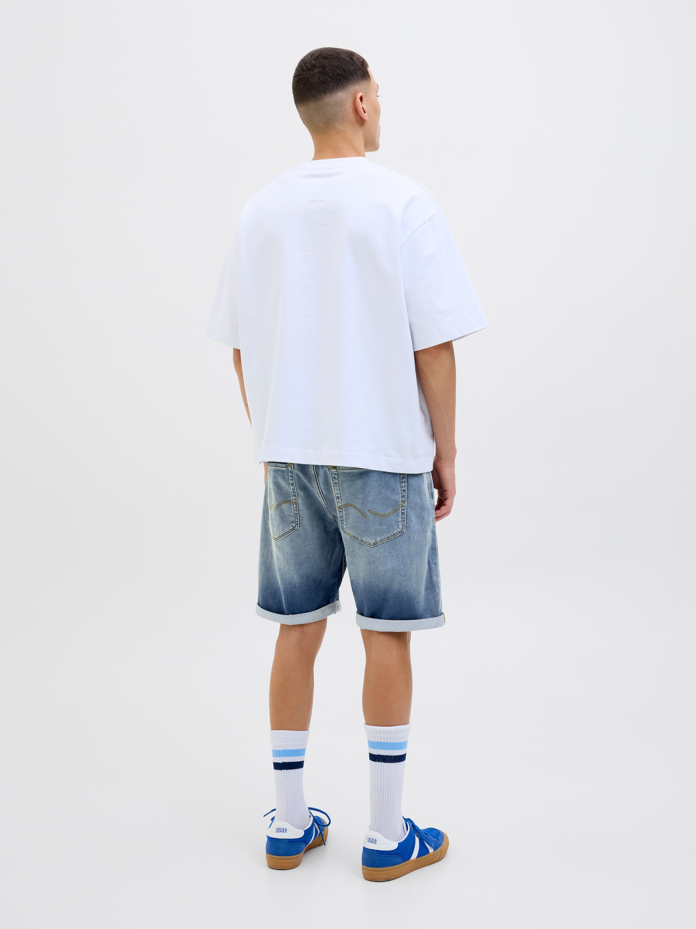 Jack & Jones Shorts »JJIRICK mit Aufschlag und Knopfverschluss für den Sommer«, unifarben, regular fit, Web, Five-Pocket-Stil, elastisch