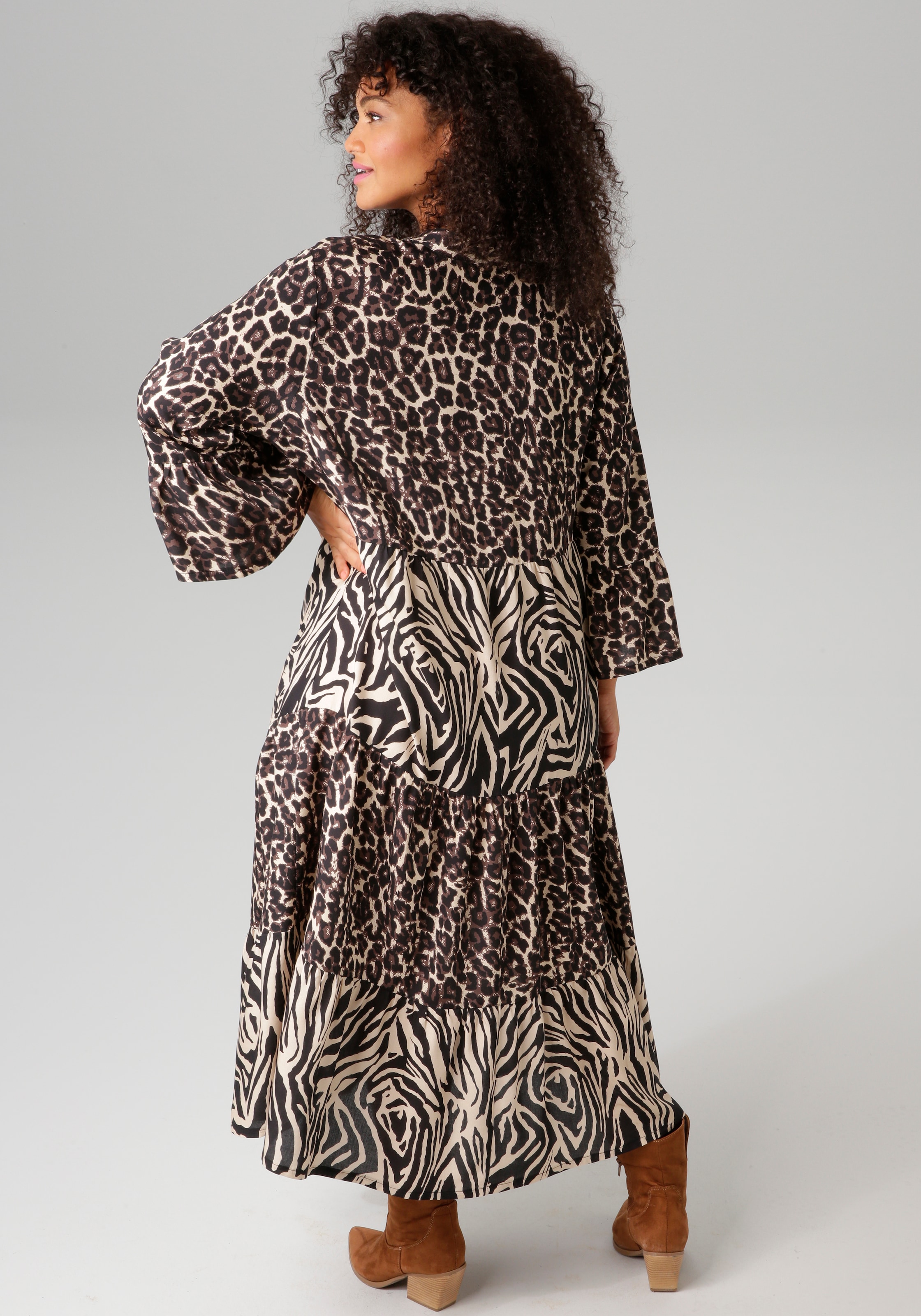 Aniston PLUS Midikleid, im extravaganten Animal-Zebra-Printmix