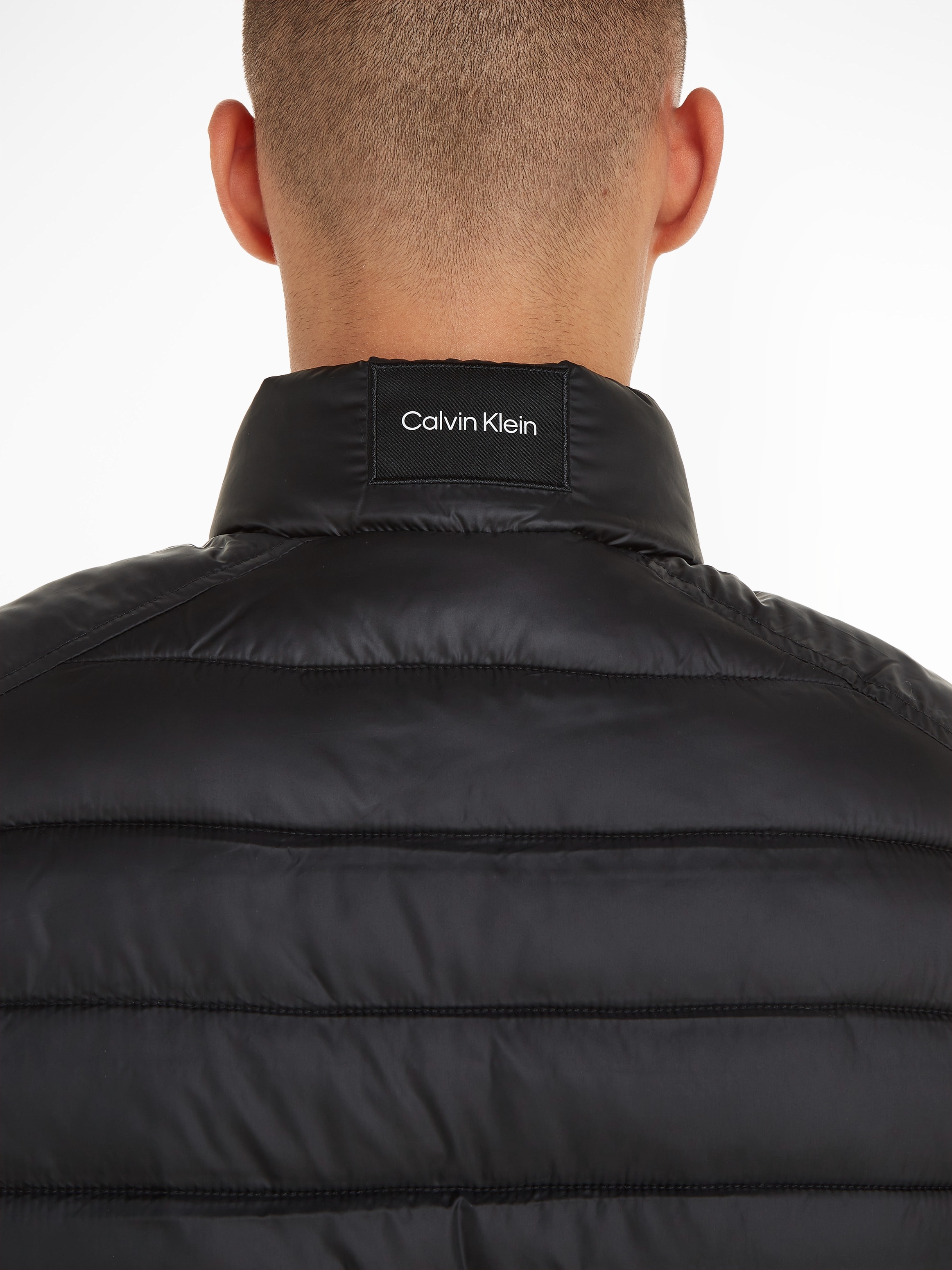 Calvin Klein Steppweste »ESSENTIAL SIDE LOGO«, mit Stehkragen