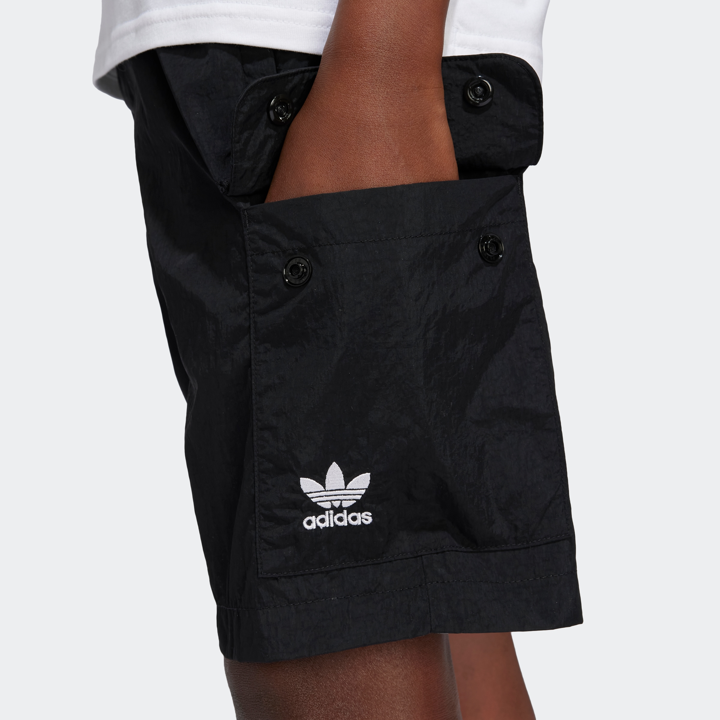 adidas Originals Shorts »CARGO SHORTS«, (1 tlg.)