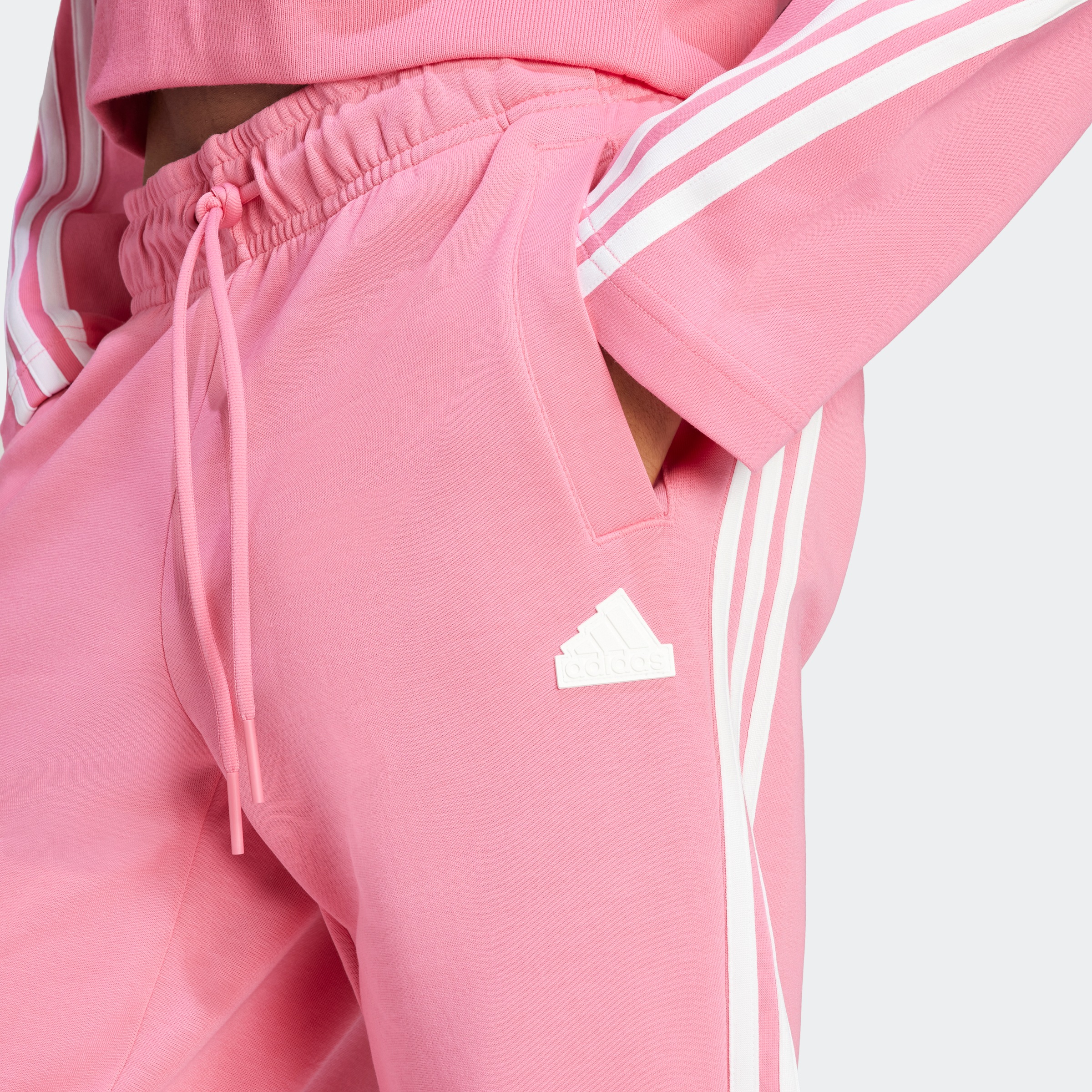 tlg.) »FUTURE REGULAR 3STREIFEN Sporthose Sportswear adidas Jelmoli-Versand bei HOSE«, Schweiz online kaufen (1 ICONS