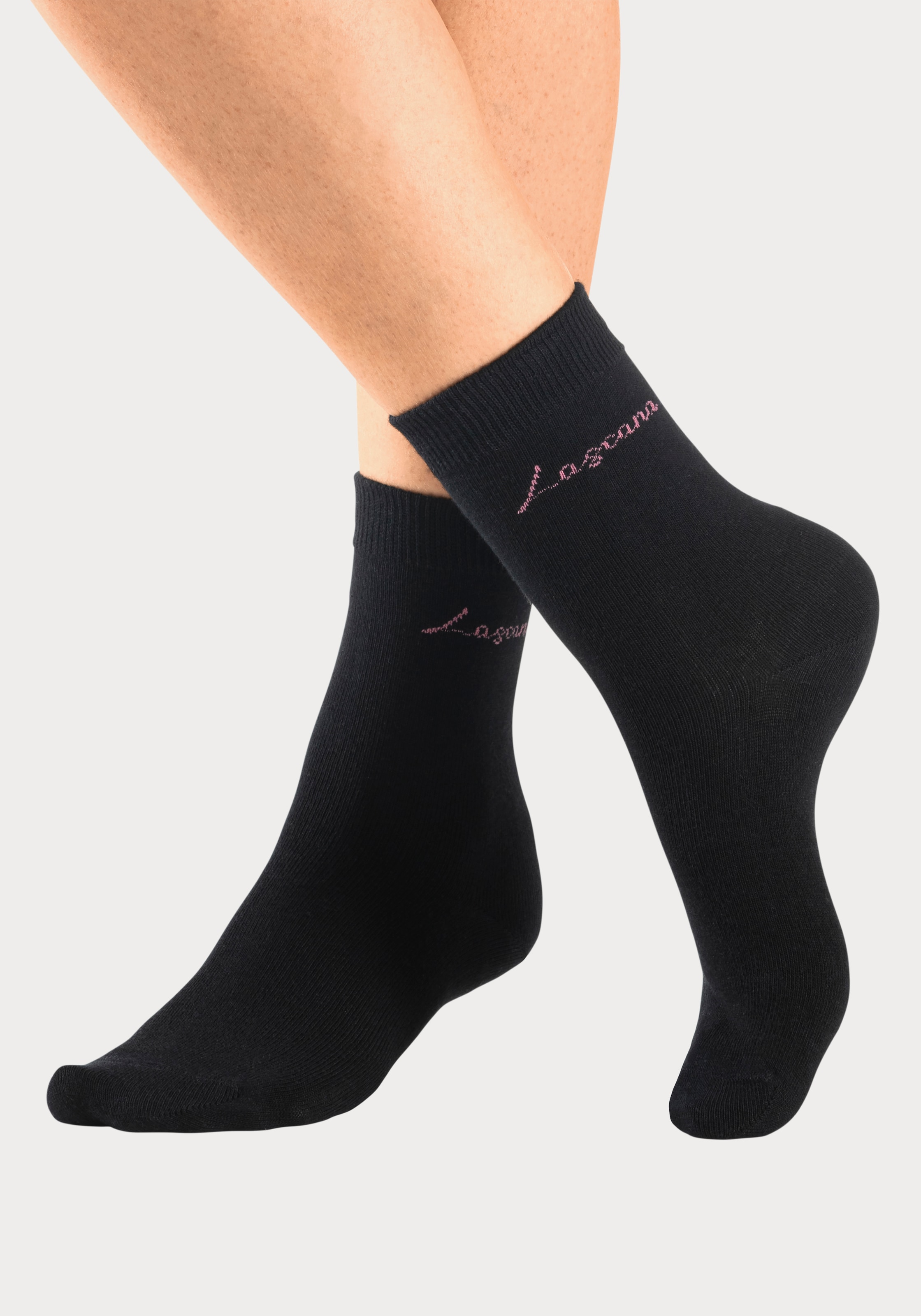 LASCANA Basicsocken, (Box, 4 Paar), in ansprechender Geschenkbox