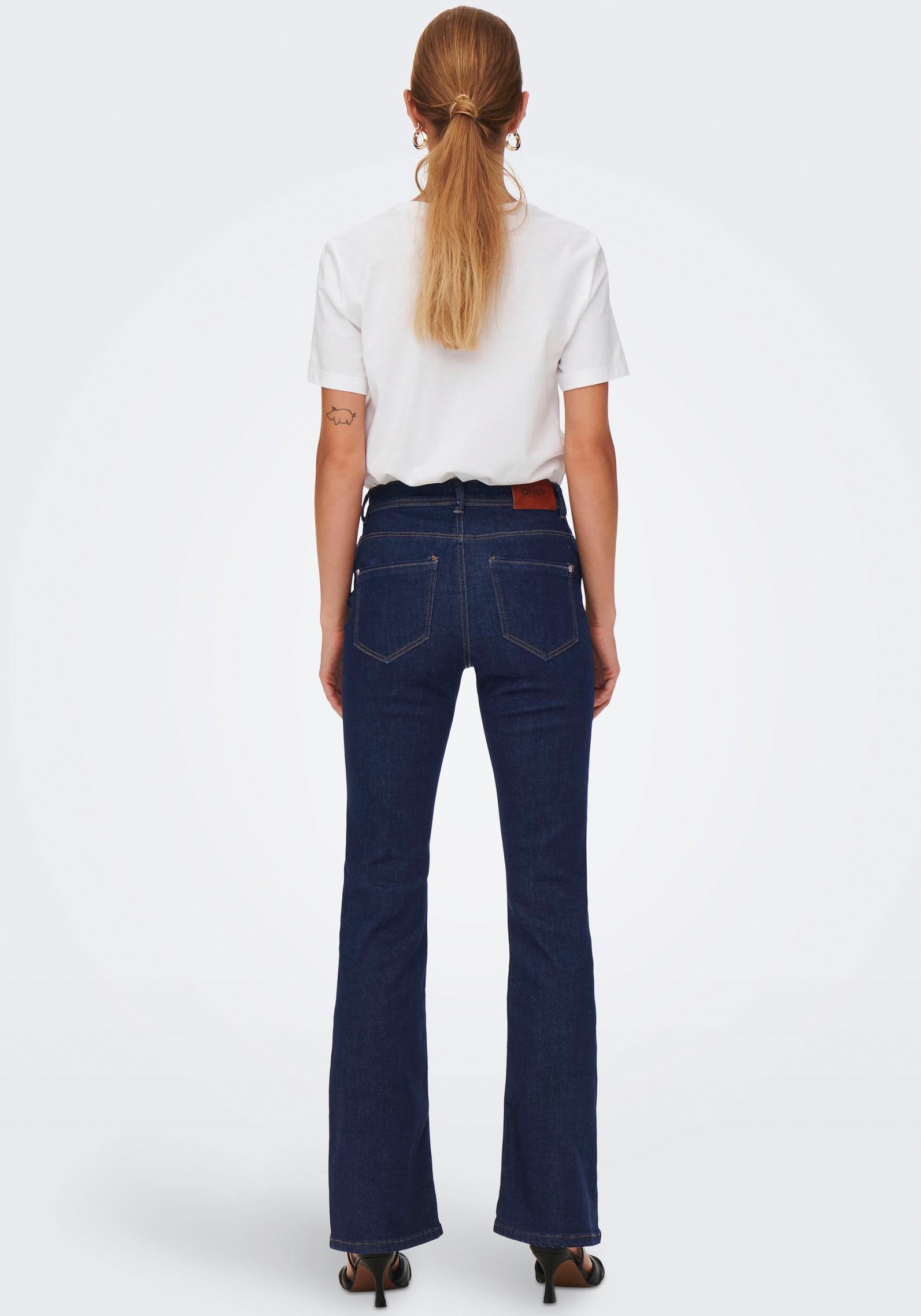 ONLY Bootcut-Jeans »ONLWAUW LIFE HW FLARED RINSE DNM«, mit Stretch