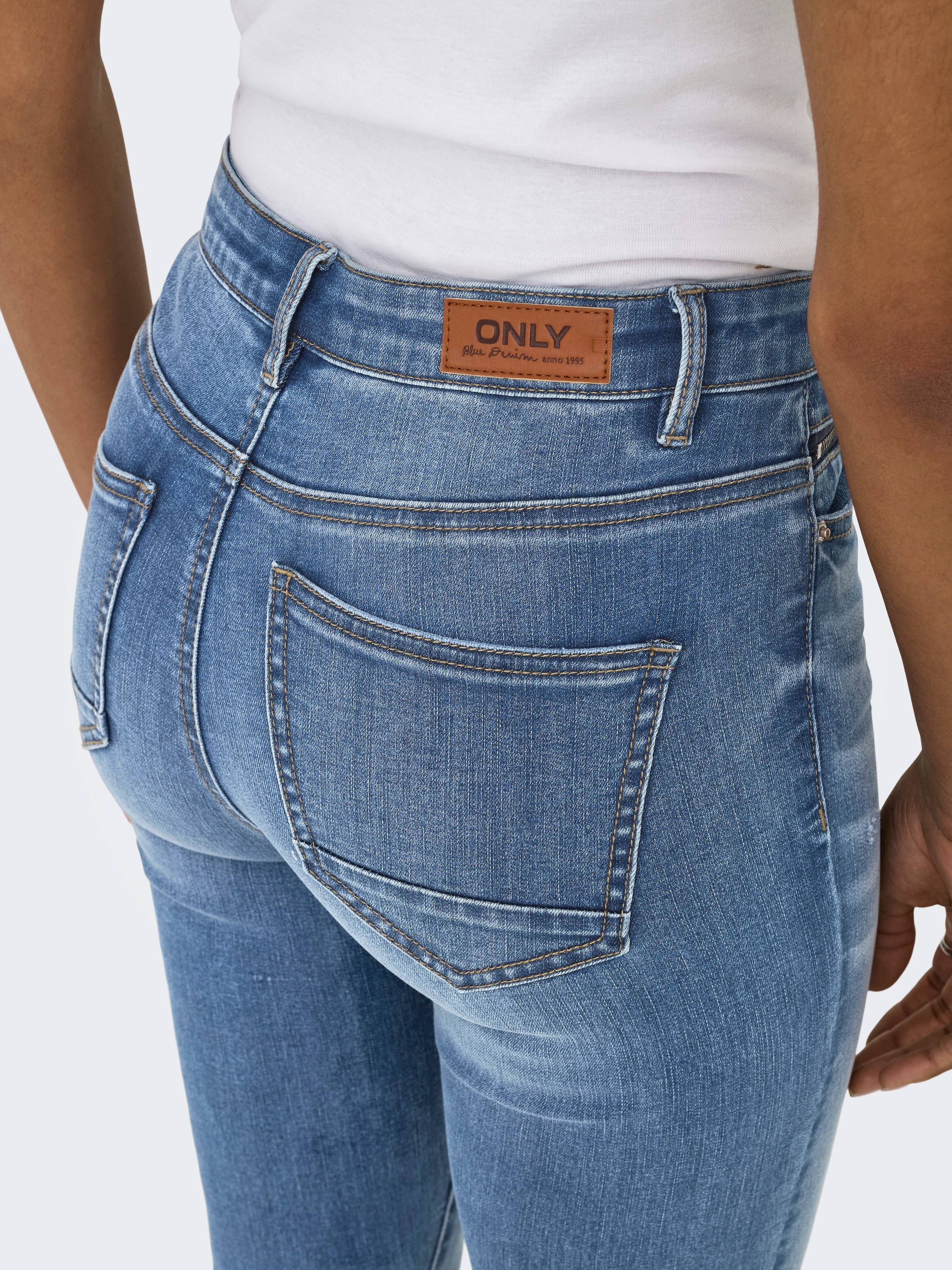 ONLY Skinny-fit-Jeans »ONLWAUW MW ZIP SK ANK DNM BOX«