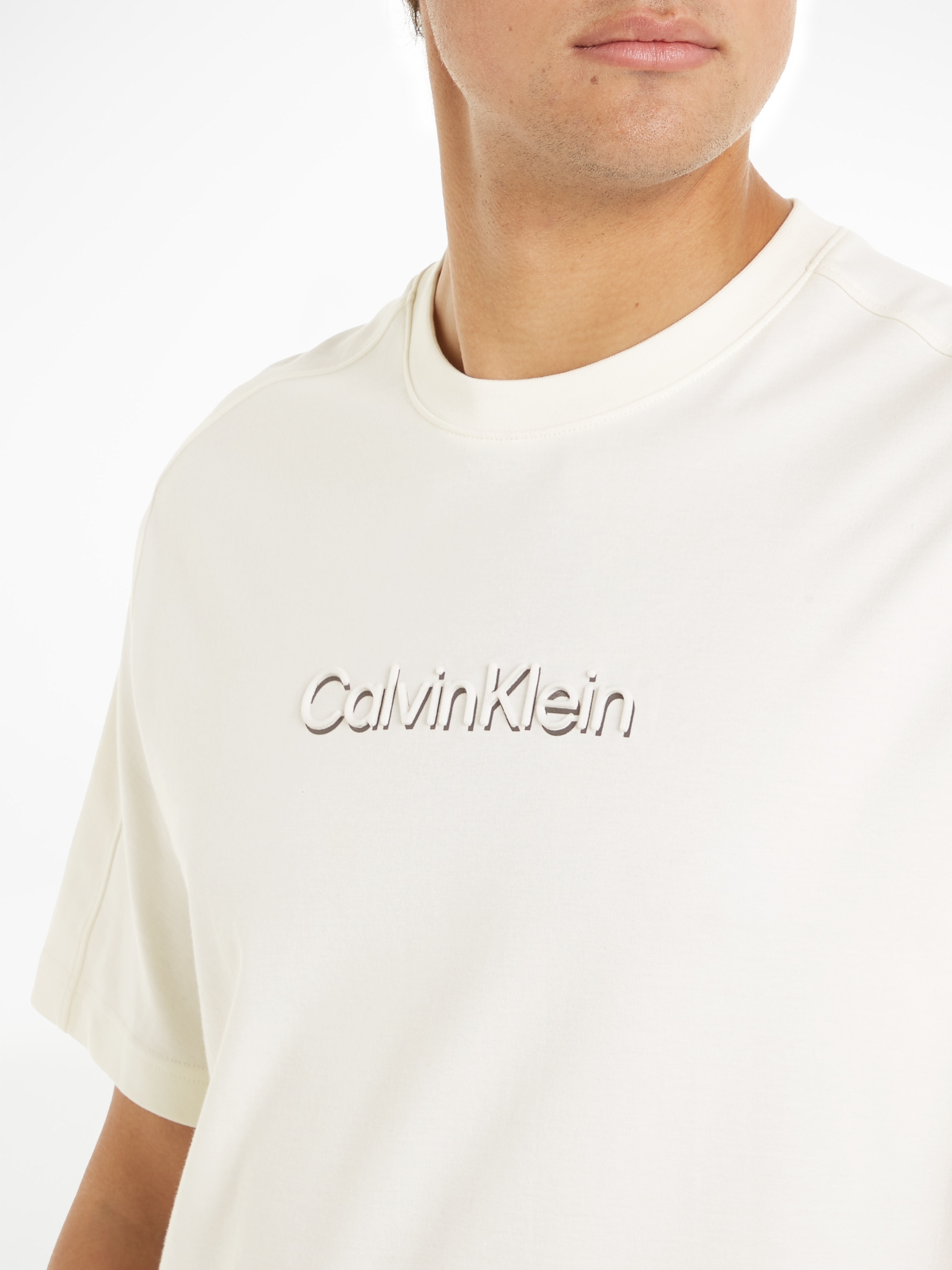 Calvin Klein T-Shirt »SHADOW EMBOSSED LOGO T-SHIRT«, mit Logoschriftzug