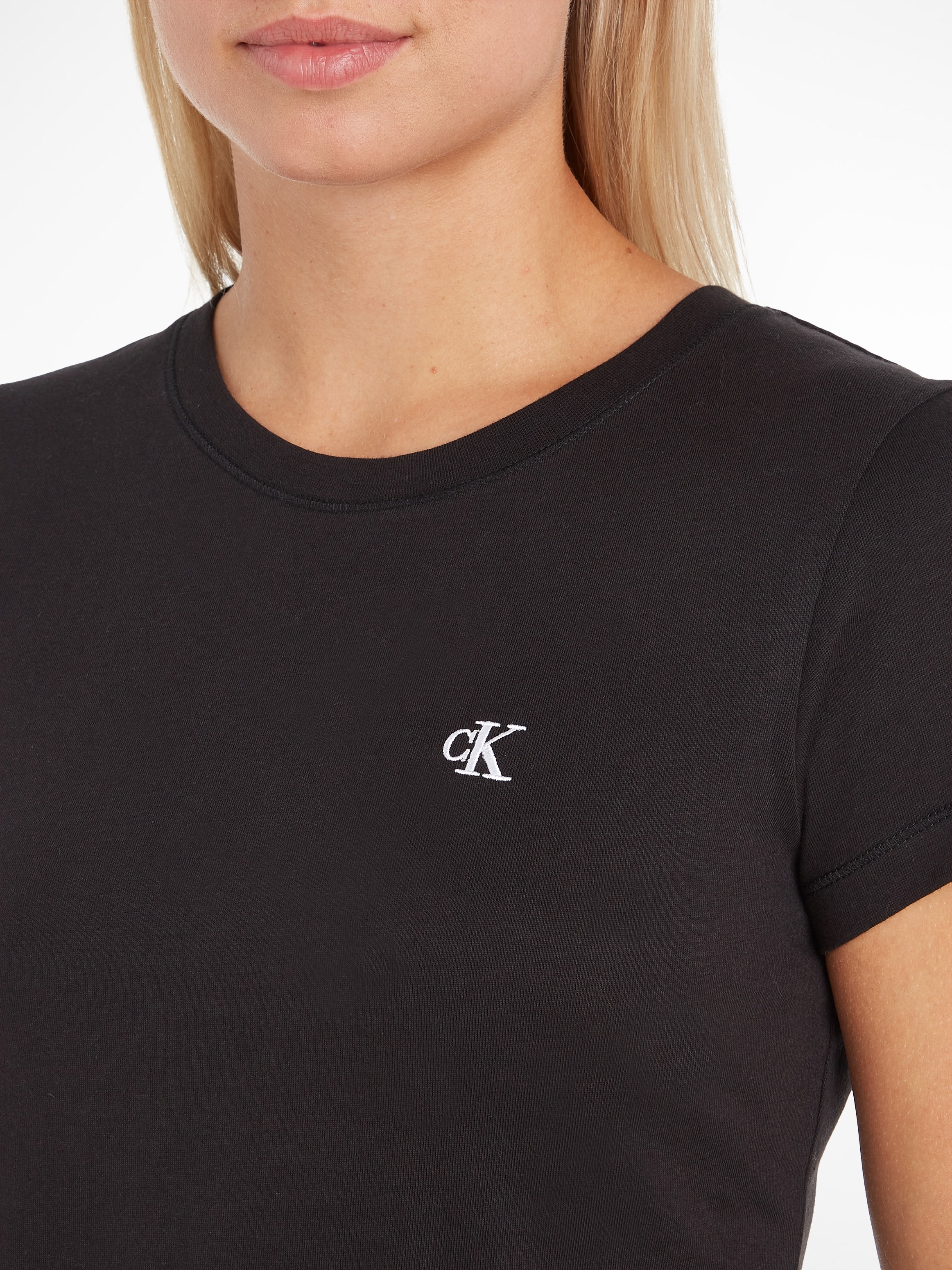 Calvin gesticktem Logo bei auf Jelmoli-Versand Schweiz SLIM T-Shirt Klein EMBROIDERY der Brust online mit TEE«, »CK Jeans shoppen CK