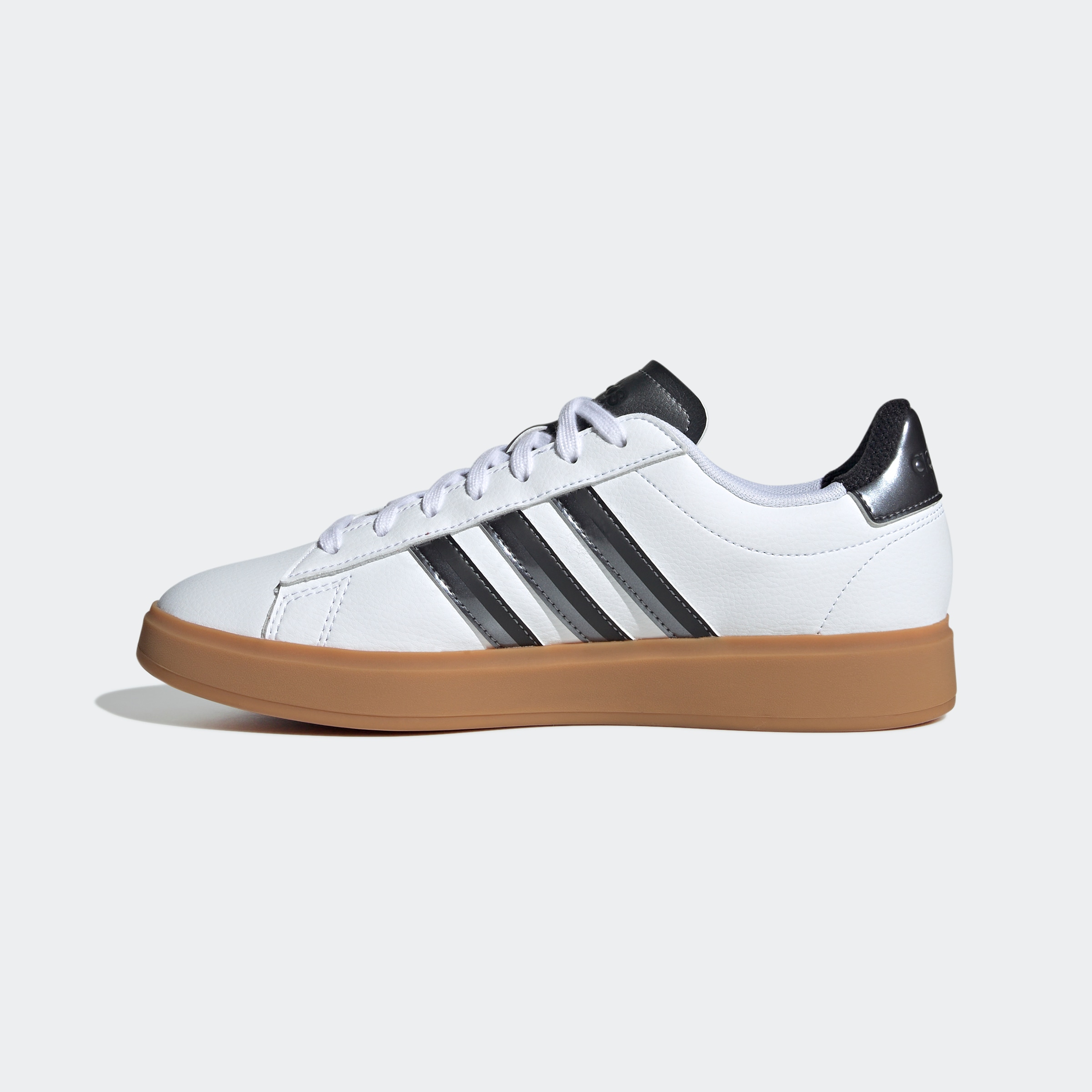 adidas Sportswear Sneaker »GRAND COURT 2.0«, Design auf den Spuren des adidas Superstar
