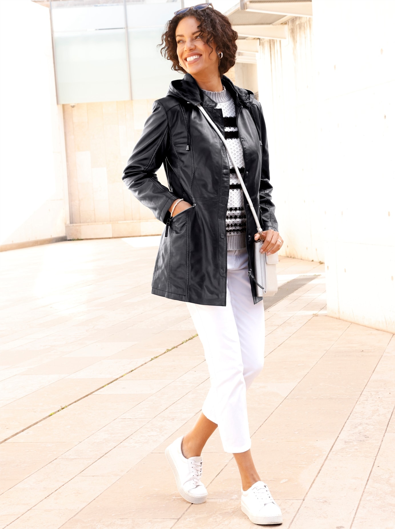 Casual Looks Lederjacke mit Kapuze