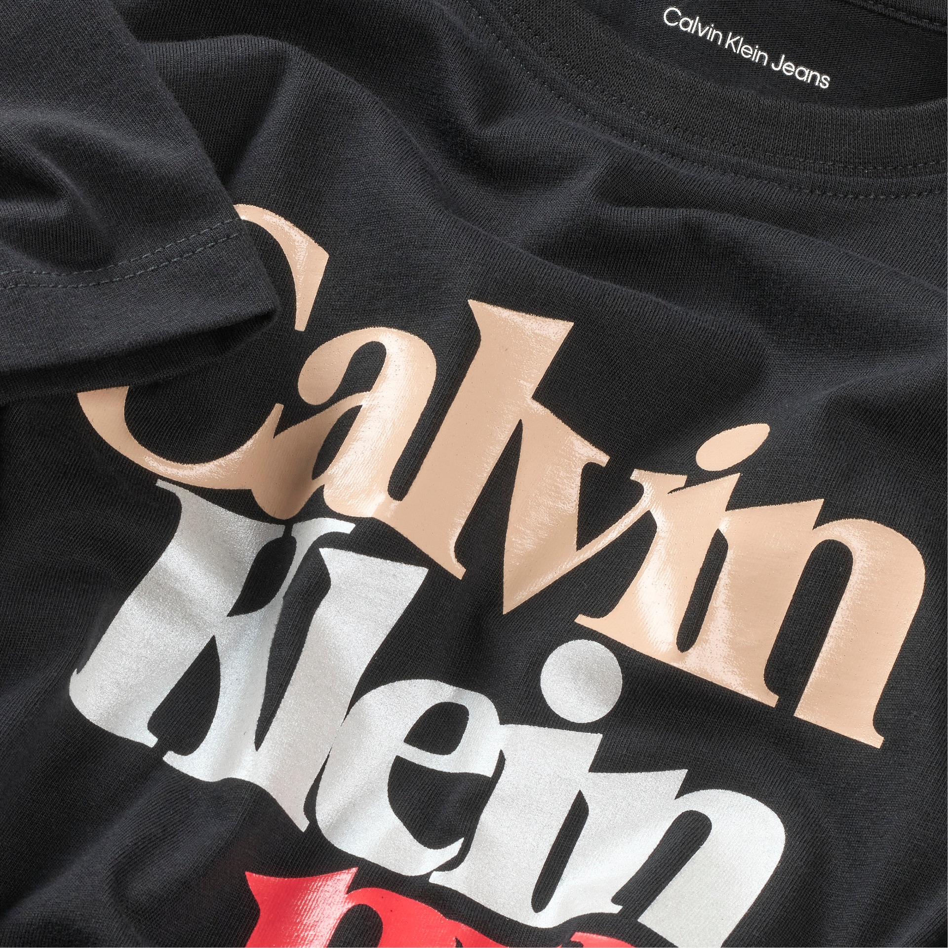 Calvin Klein Jeans T-Shirt »PEARL SIGNATURE NYC REGULAR TEE«, für Kinder bis 16 Jahre, mit grossem Druck